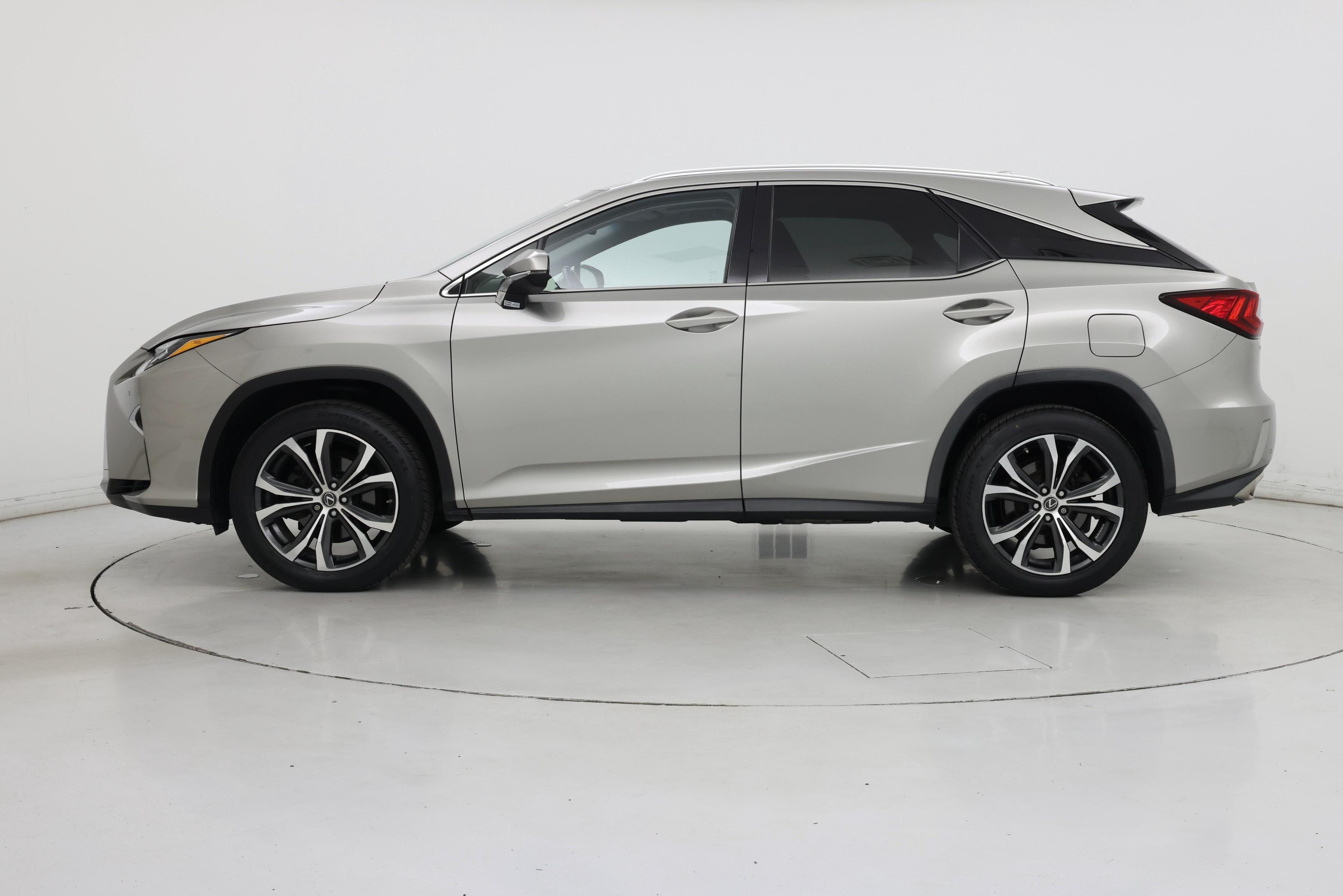 Thumbnail: 2018 Lexus RX - 3