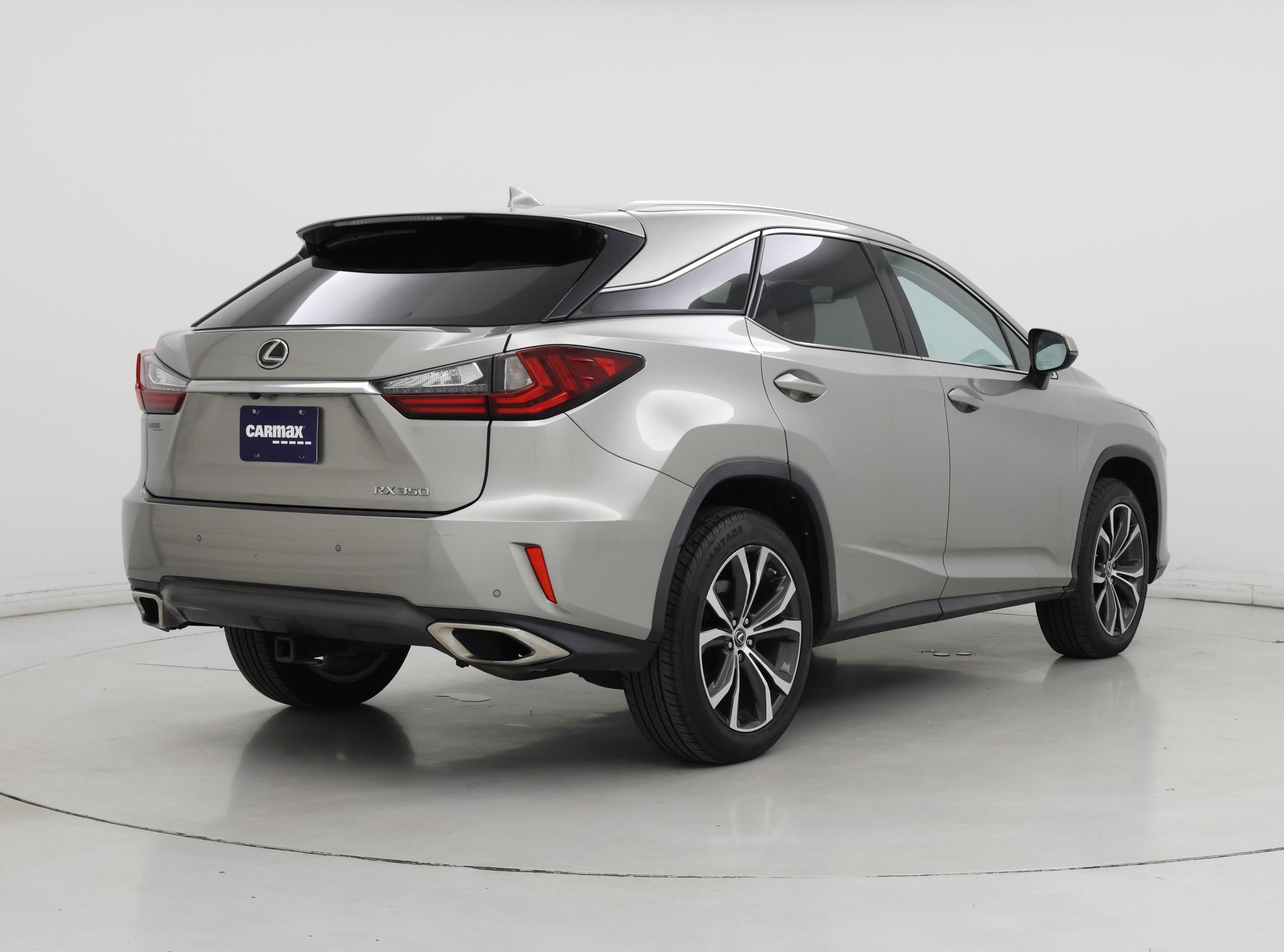 Thumbnail: 2018 Lexus RX - 8