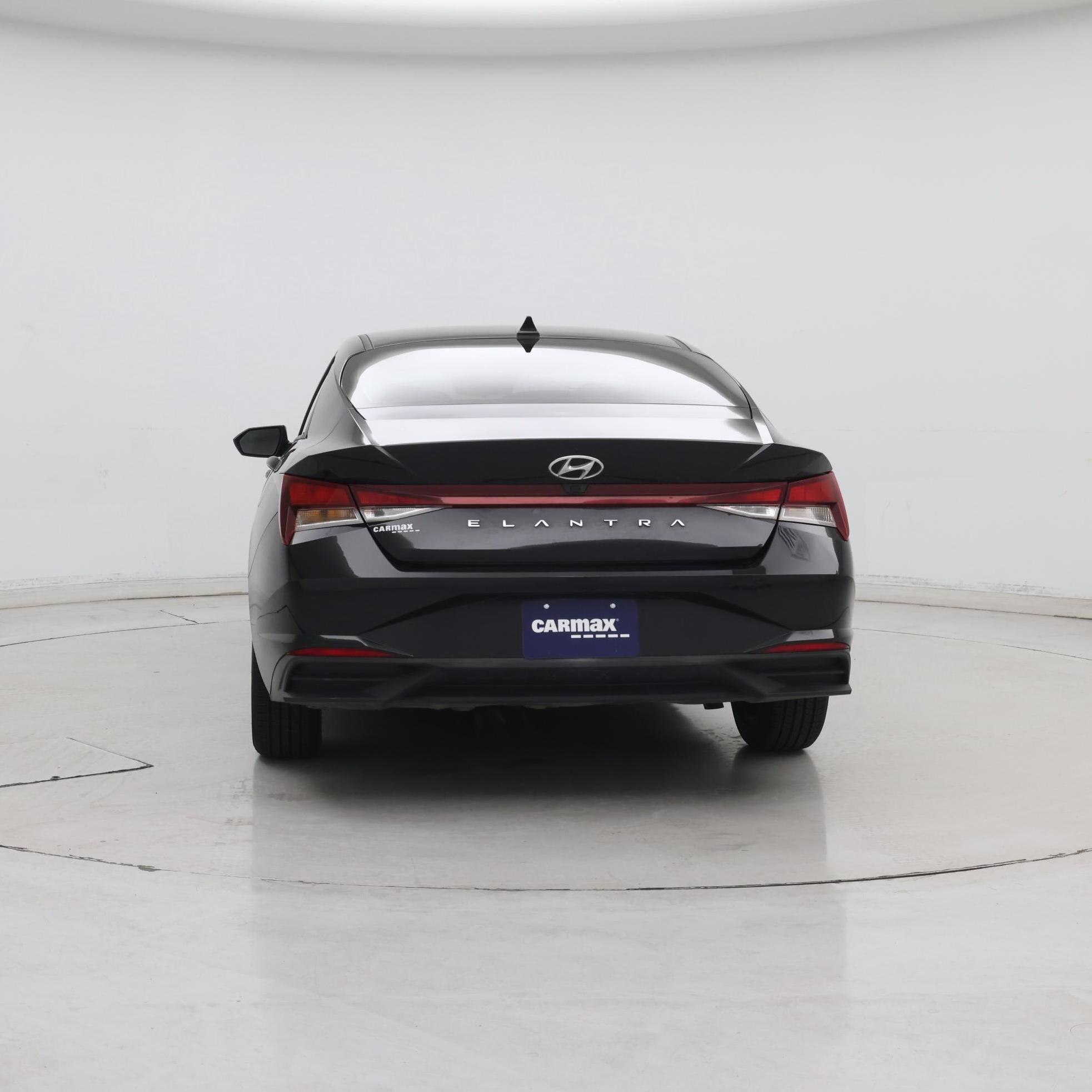 Thumbnail: 2022 Hyundai Elantra - 6