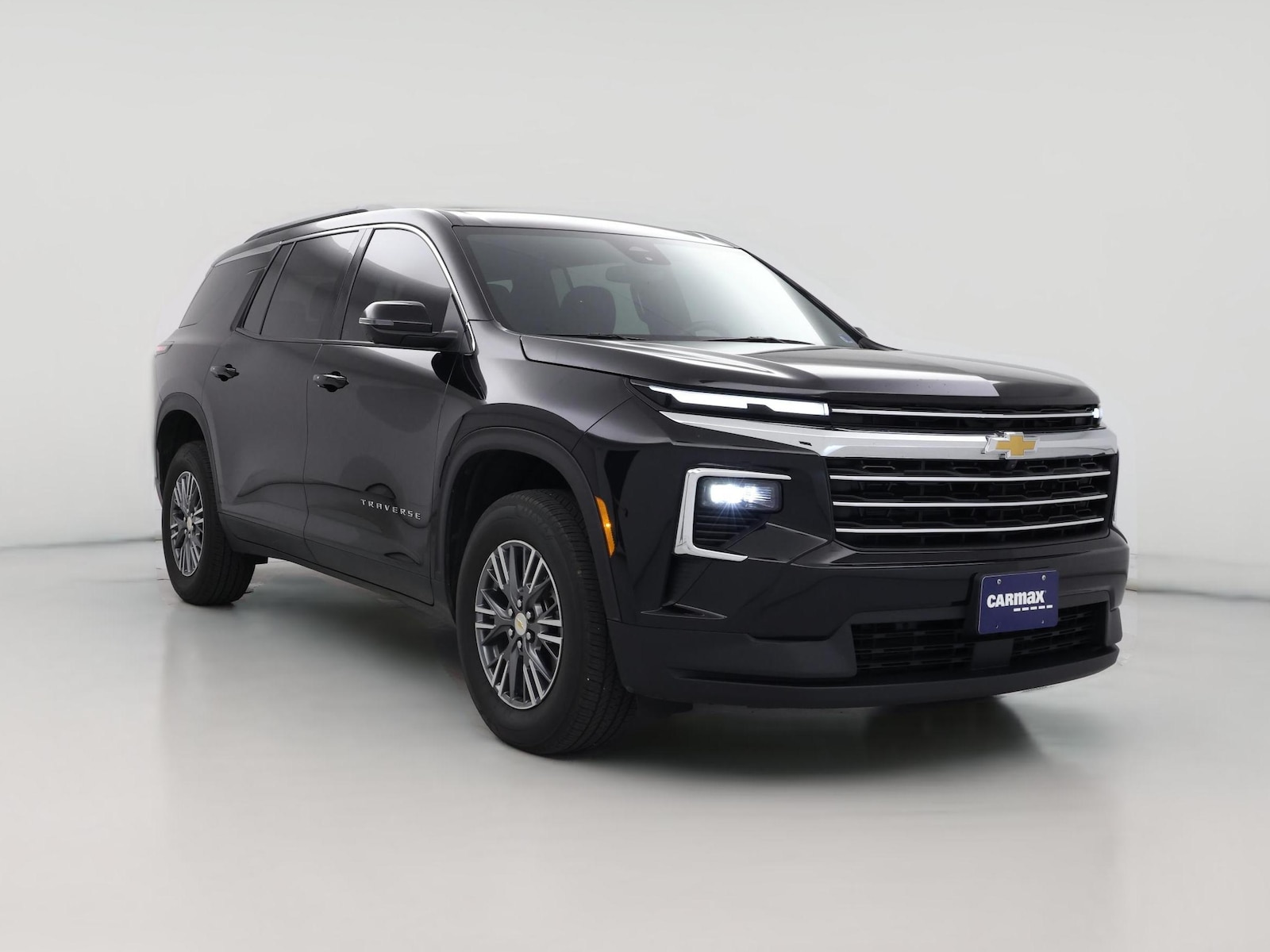 2024 Chevrolet Traverse 1LT - Photo 1