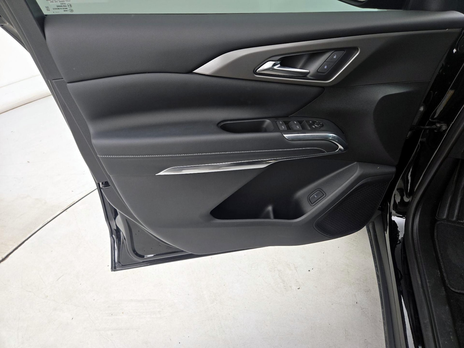2024 Chevrolet Traverse 1LT - Photo 13