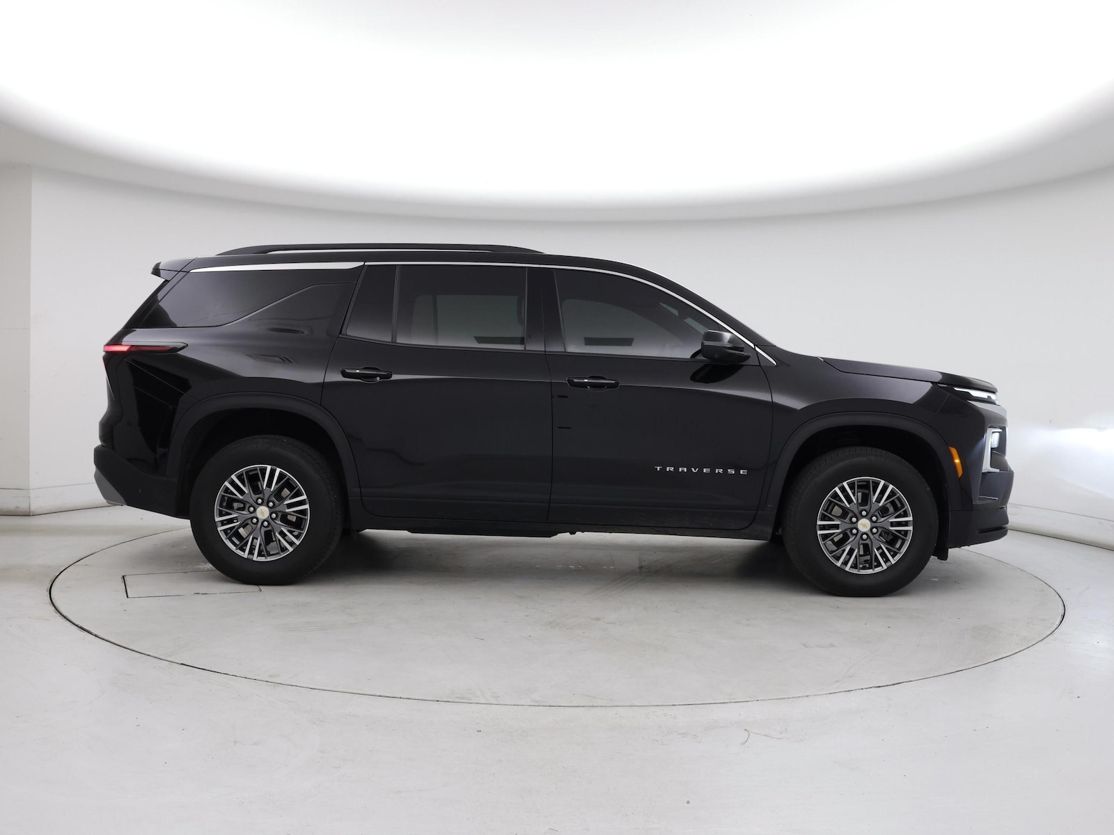 2024 Chevrolet Traverse 1LT - Photo 8