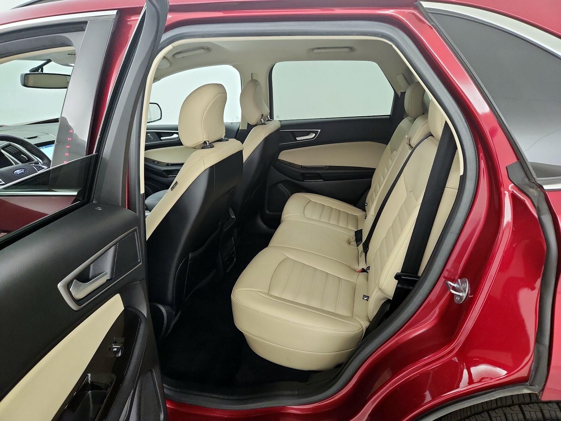 Thumbnail: 2017 Ford Edge - 20