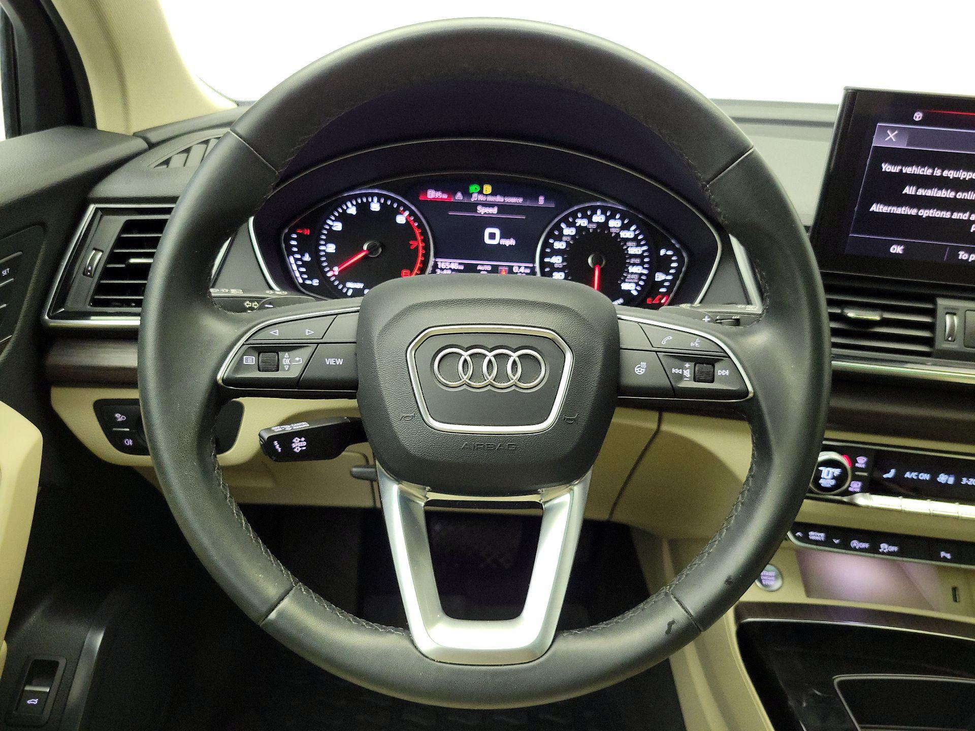 Thumbnail: 2022 Audi Q5 - 10