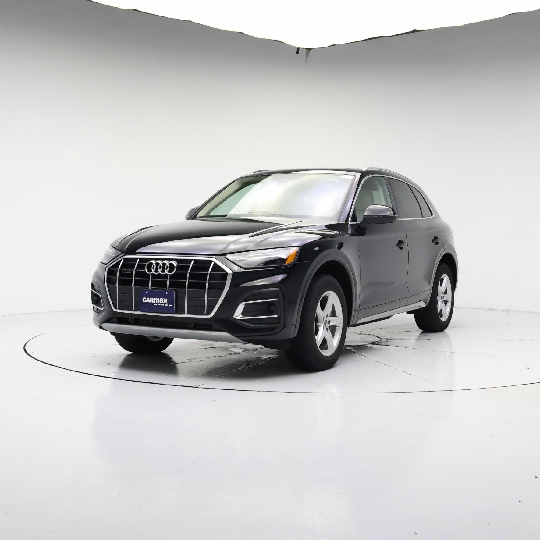 Thumbnail: 2022 Audi Q5 - 4