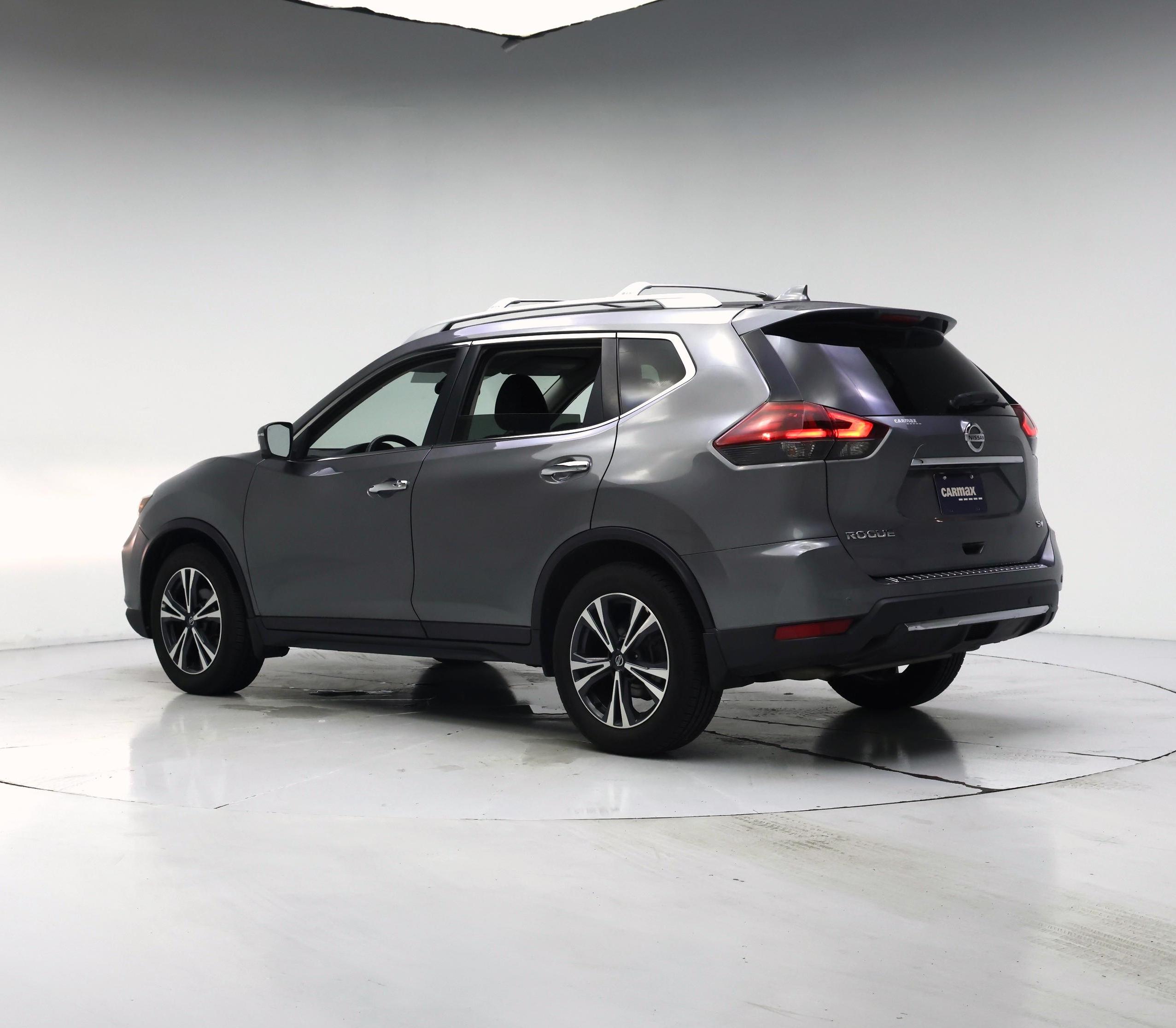 Thumbnail: 2019 Nissan Rogue - 2