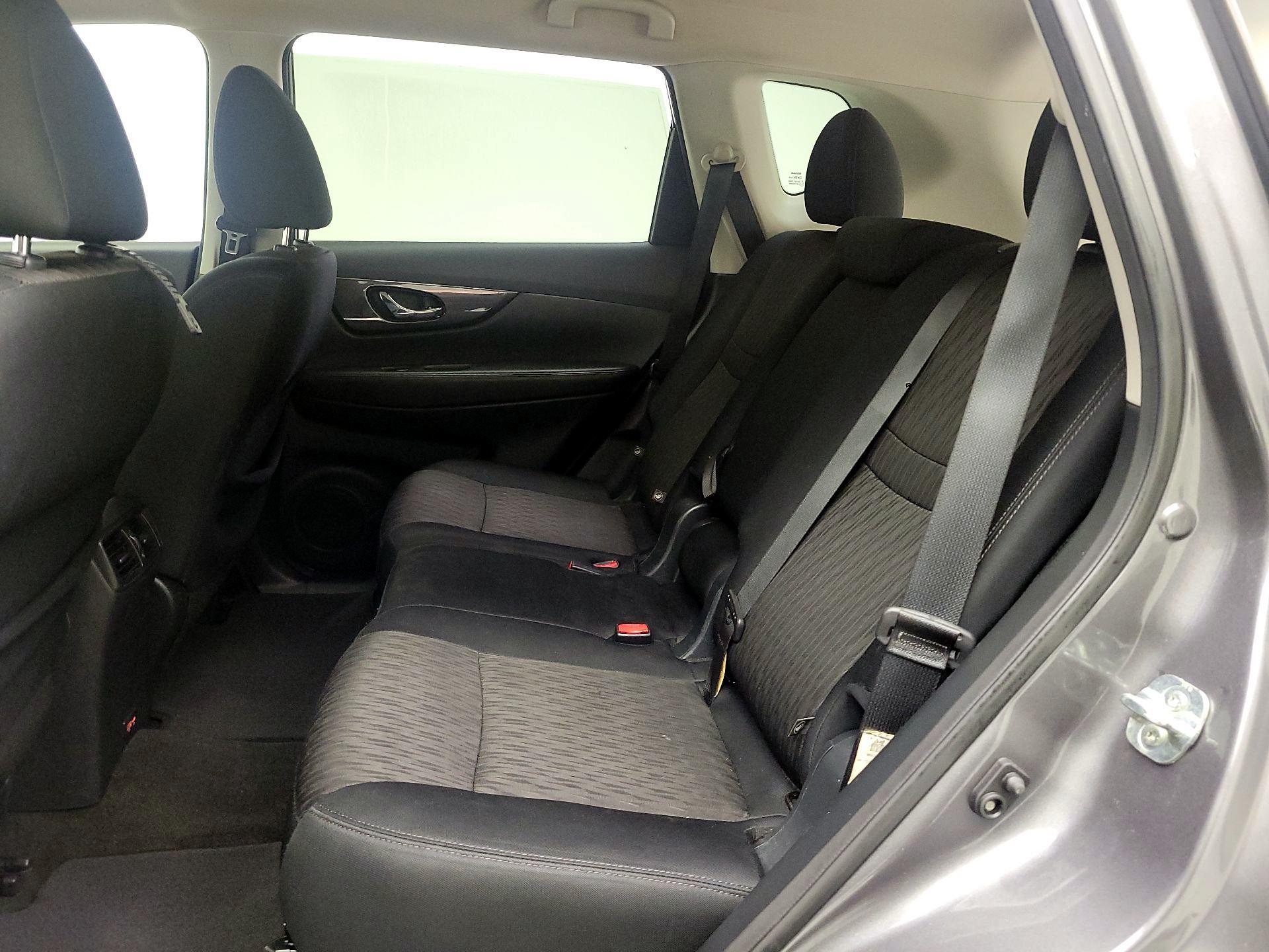 Thumbnail: 2019 Nissan Rogue - 20