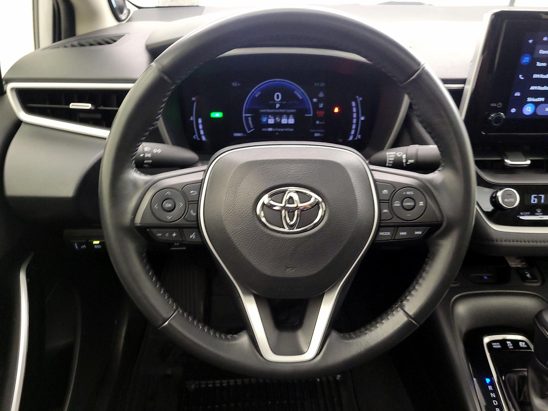 Thumbnail: 2023 Toyota Corolla - 10