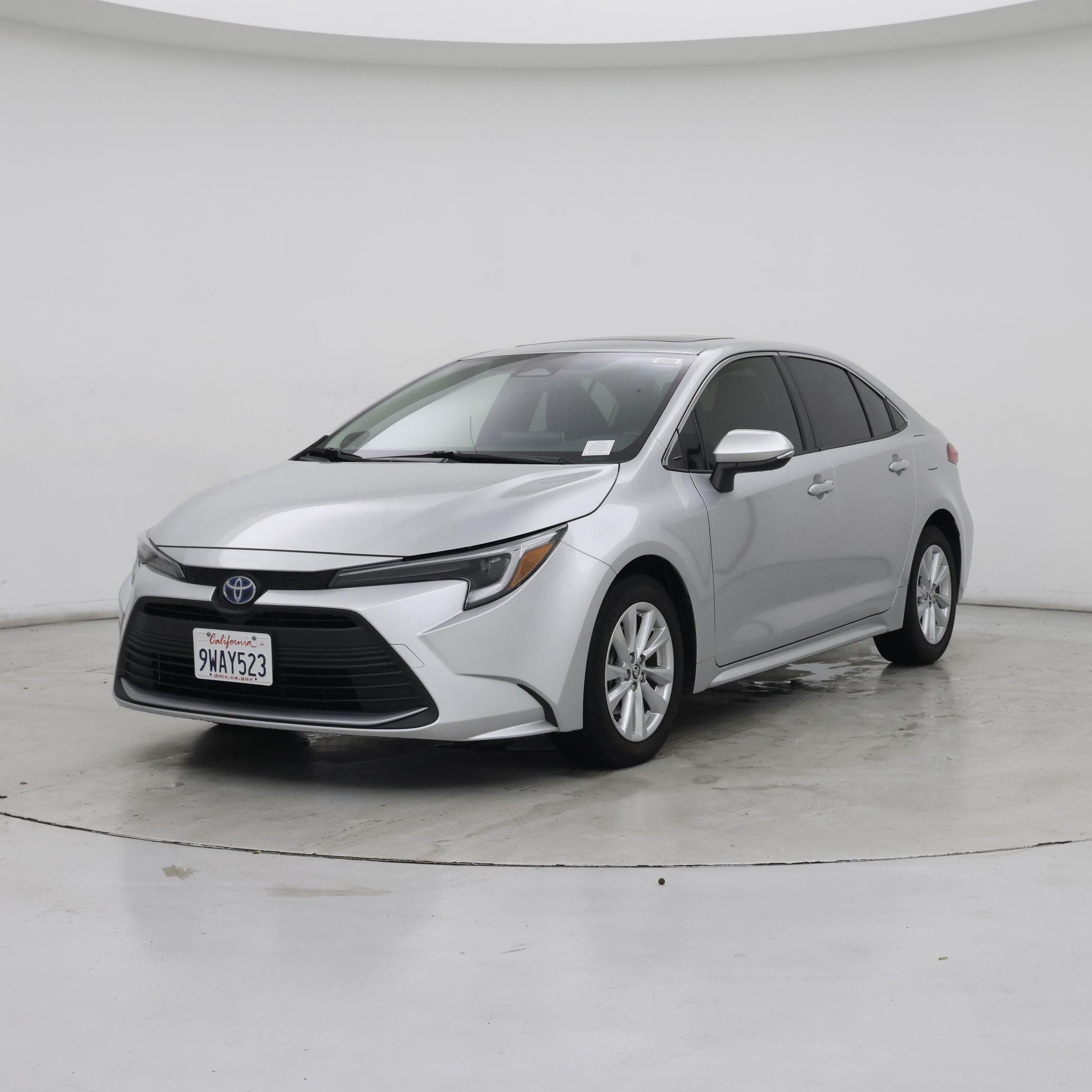 Thumbnail: 2023 Toyota Corolla - 4