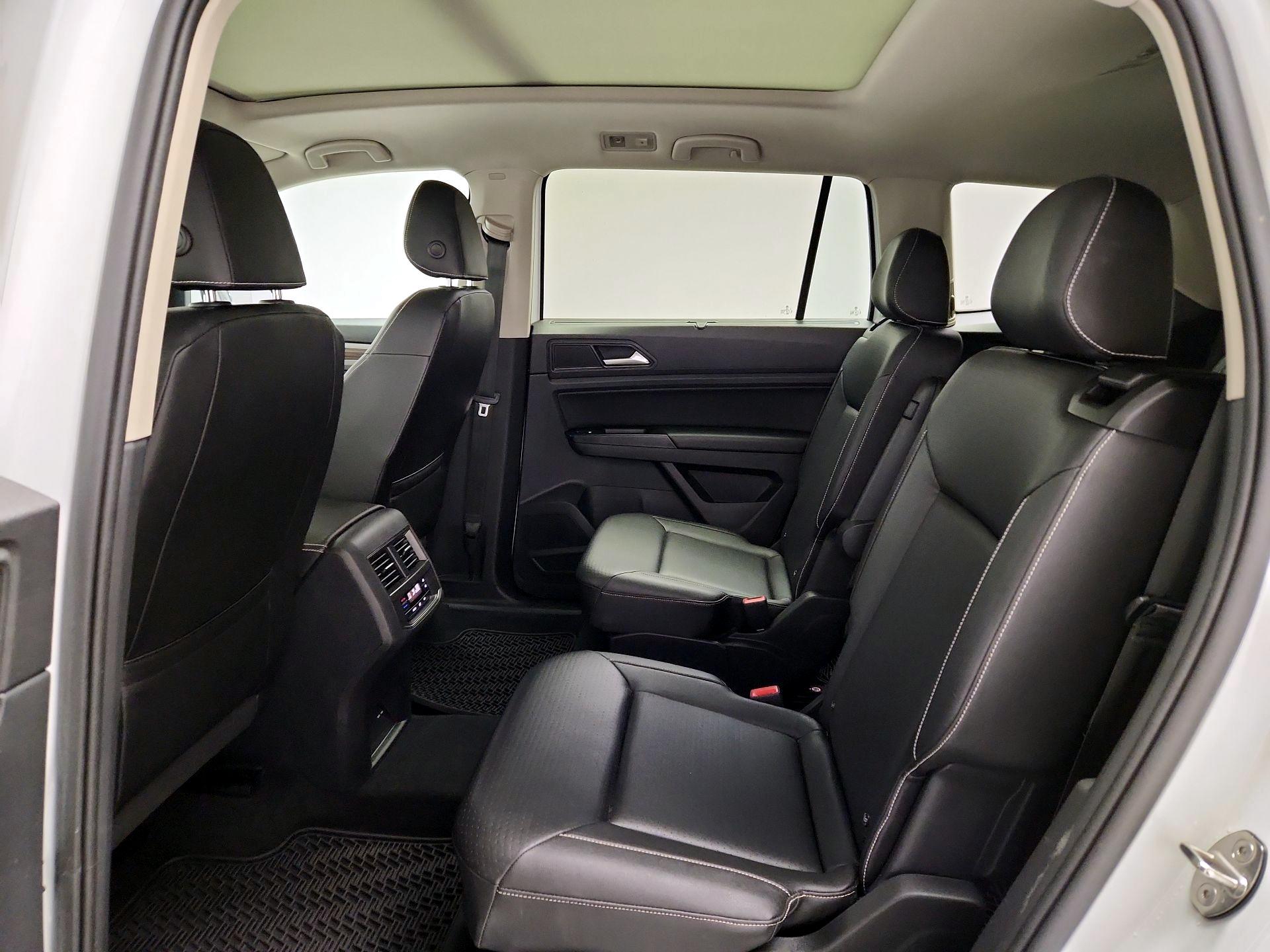 Thumbnail: 2021 Volkswagen Atlas - 20