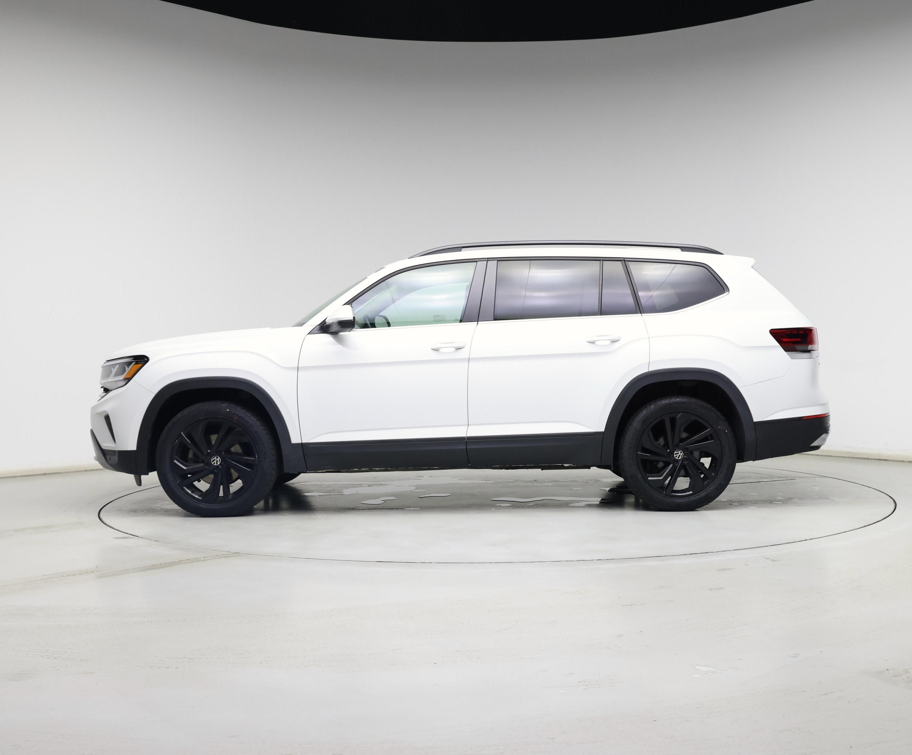 Thumbnail: 2021 Volkswagen Atlas - 3
