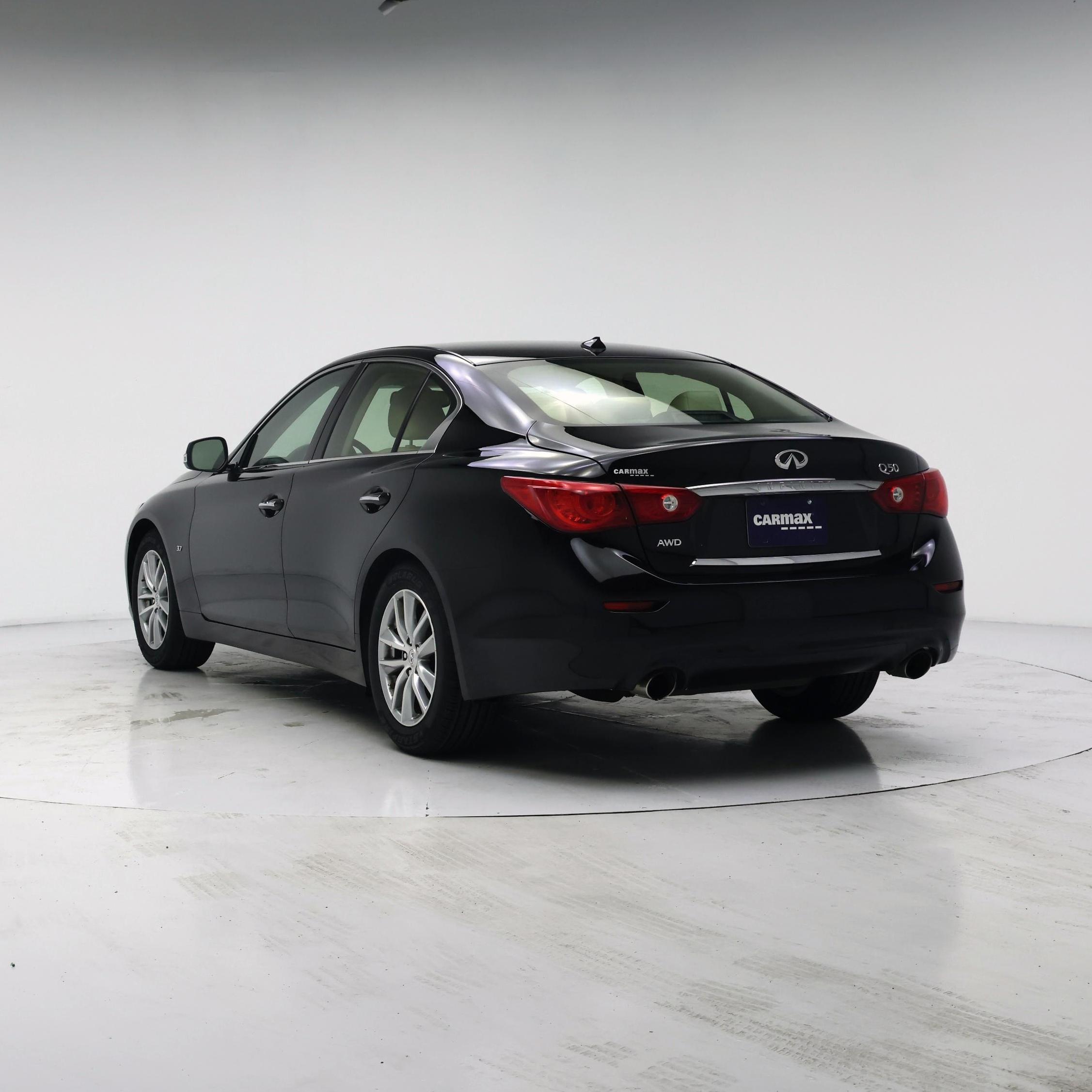 Thumbnail: 2015 INFINITI Q50 - 2