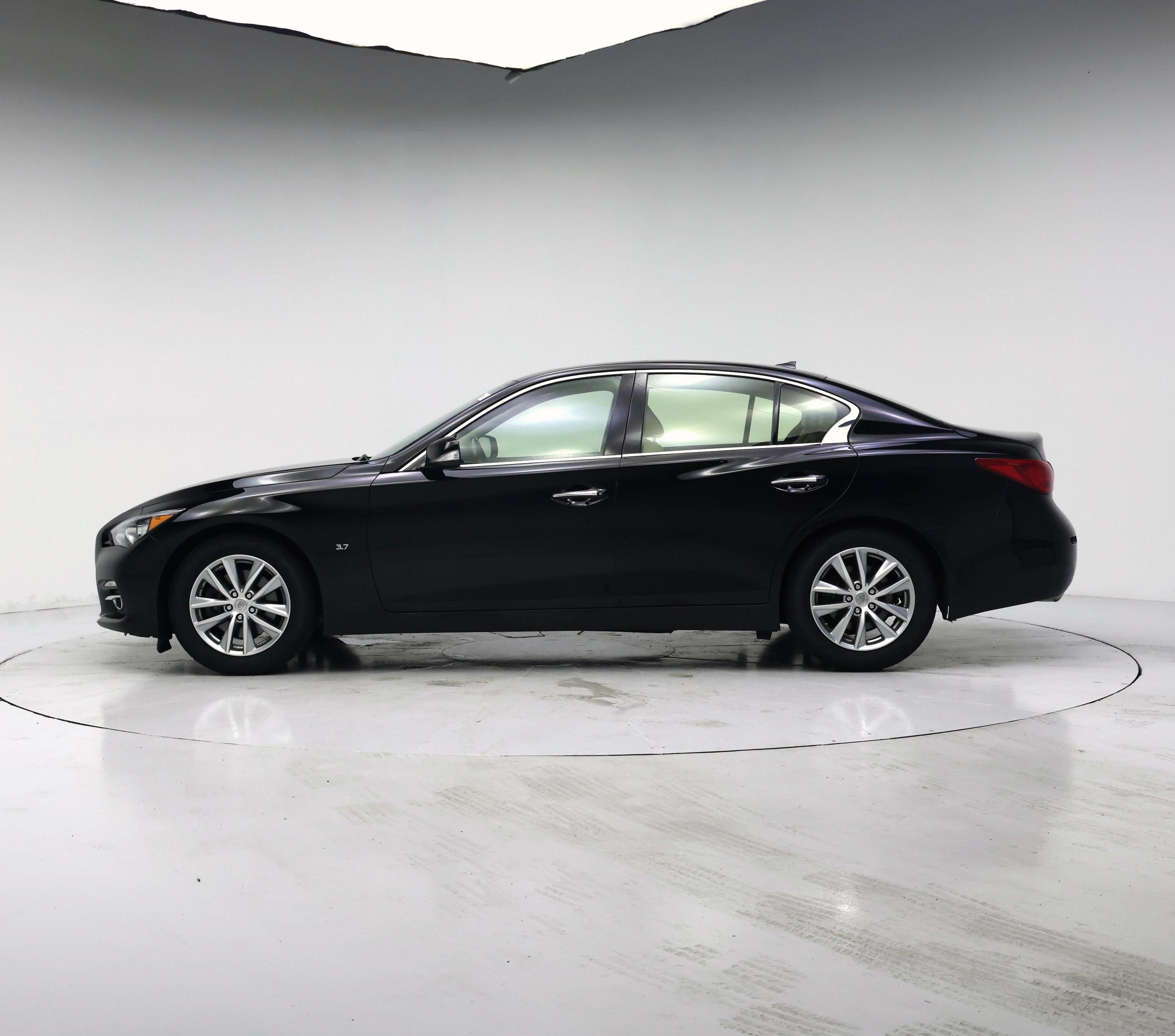 Thumbnail: 2015 INFINITI Q50 - 3