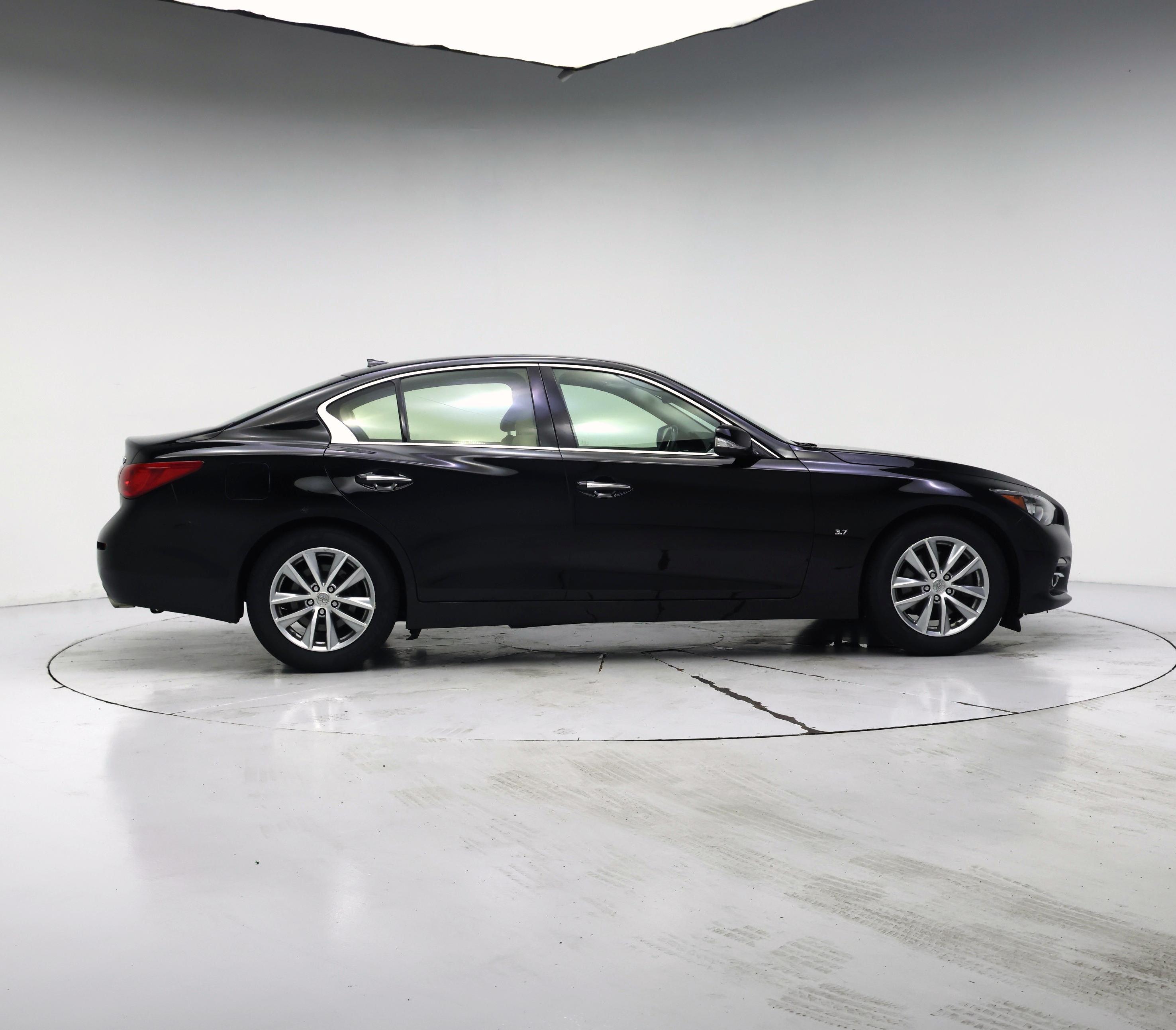 Thumbnail: 2015 INFINITI Q50 - 7