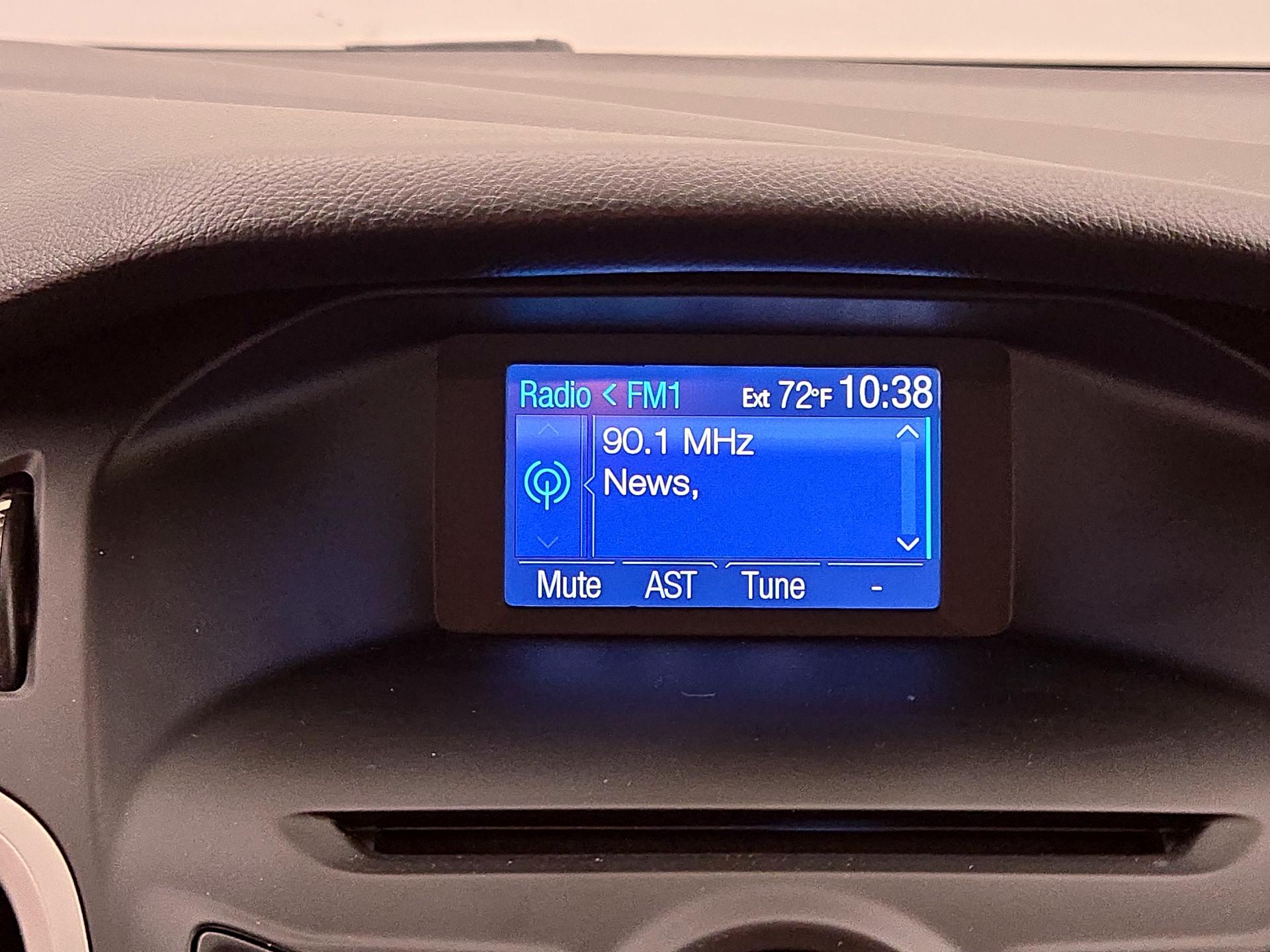 Thumbnail: 2014 Ford Focus - 14