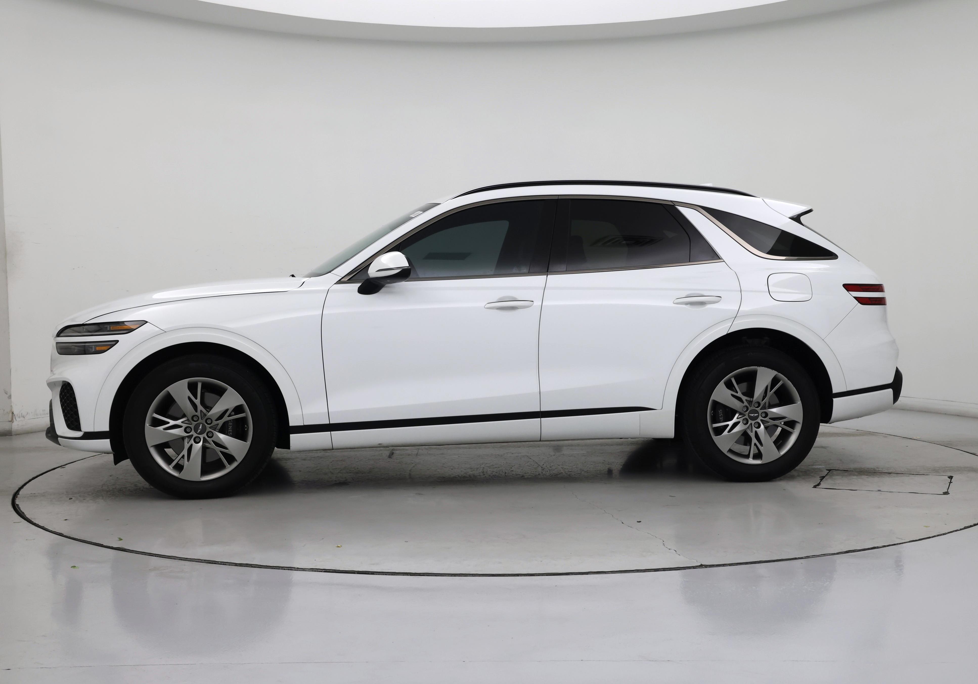 Thumbnail: 2024 Genesis GV70 - 3