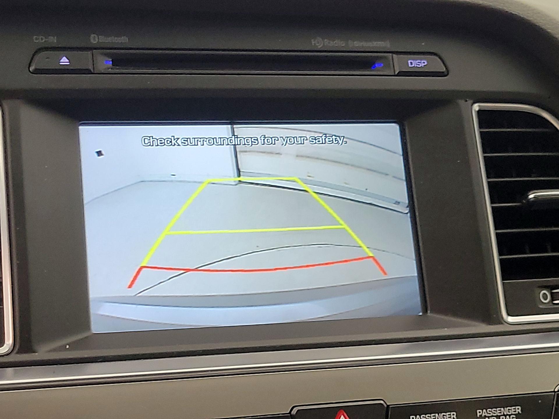 Thumbnail: 2016 Hyundai Sonata - 14