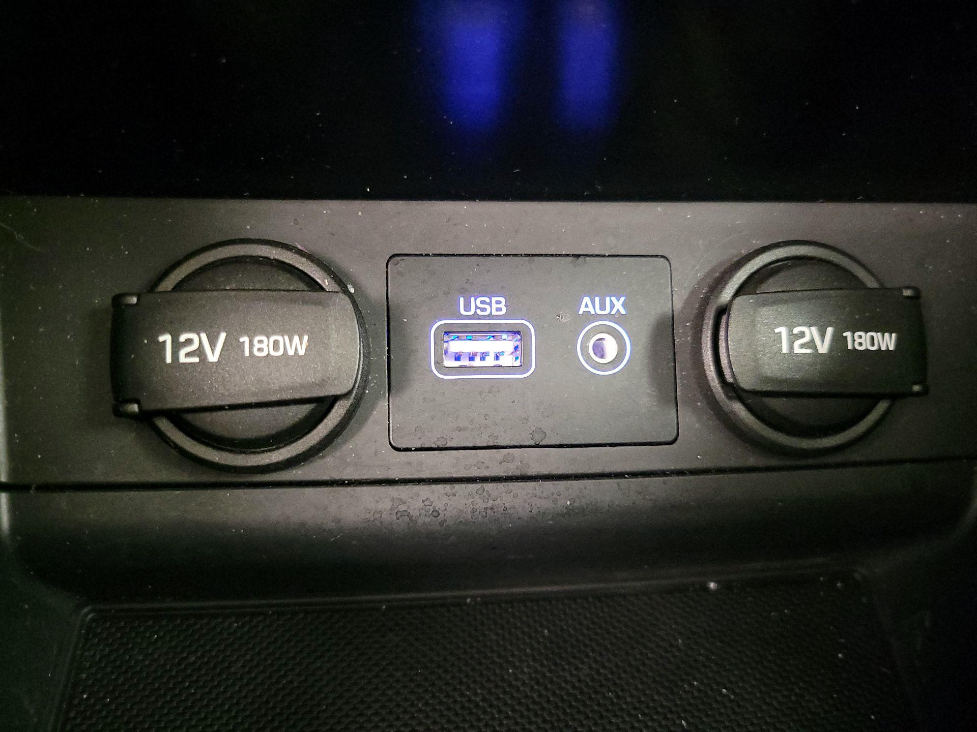 Thumbnail: 2016 Hyundai Sonata - 18