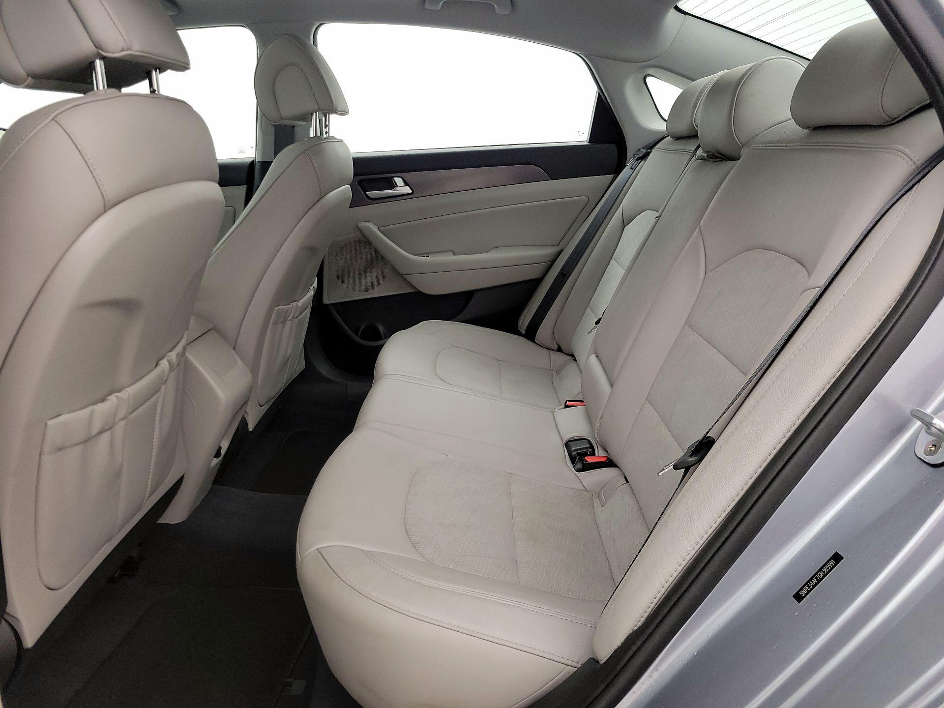 Thumbnail: 2016 Hyundai Sonata - 20