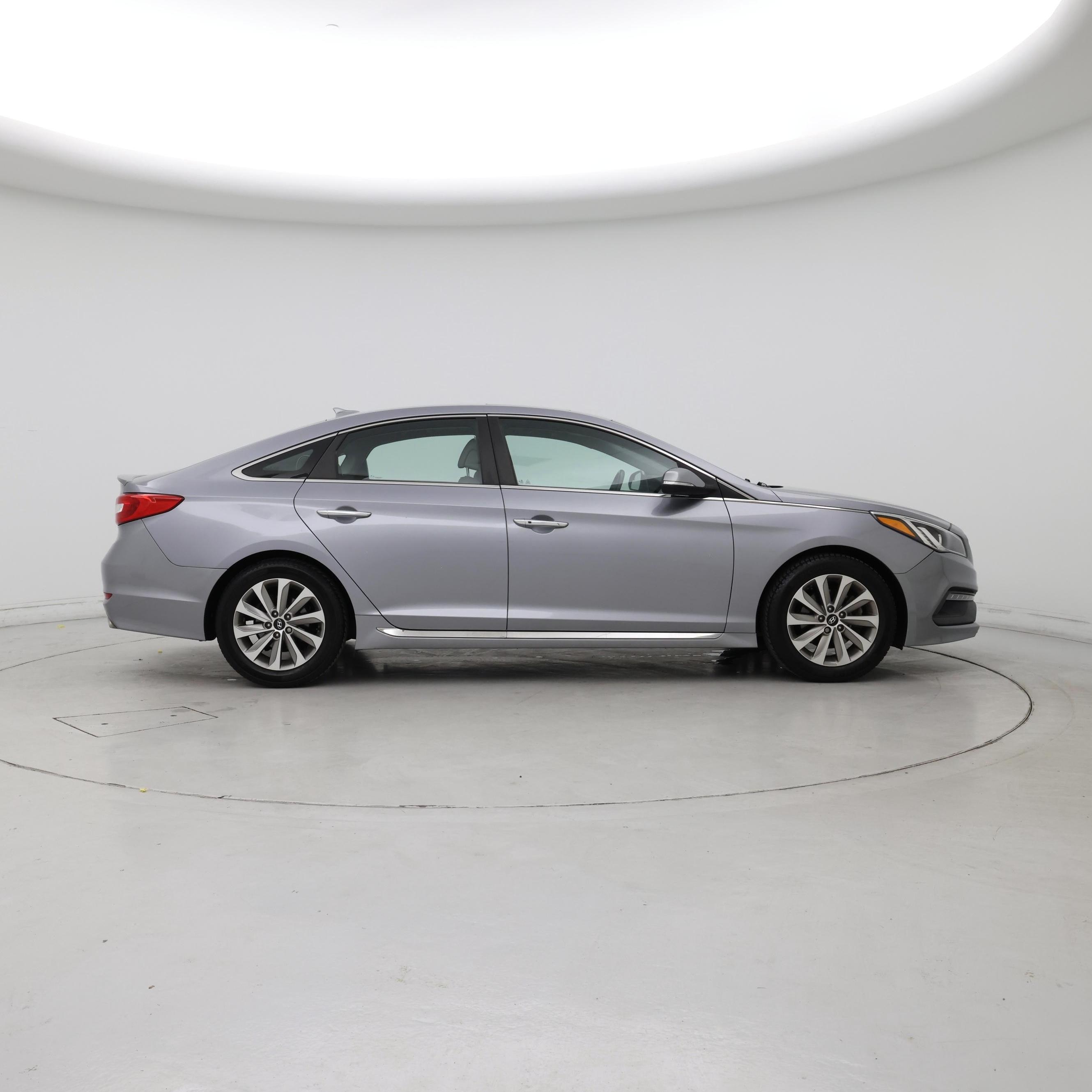 Thumbnail: 2016 Hyundai Sonata - 7