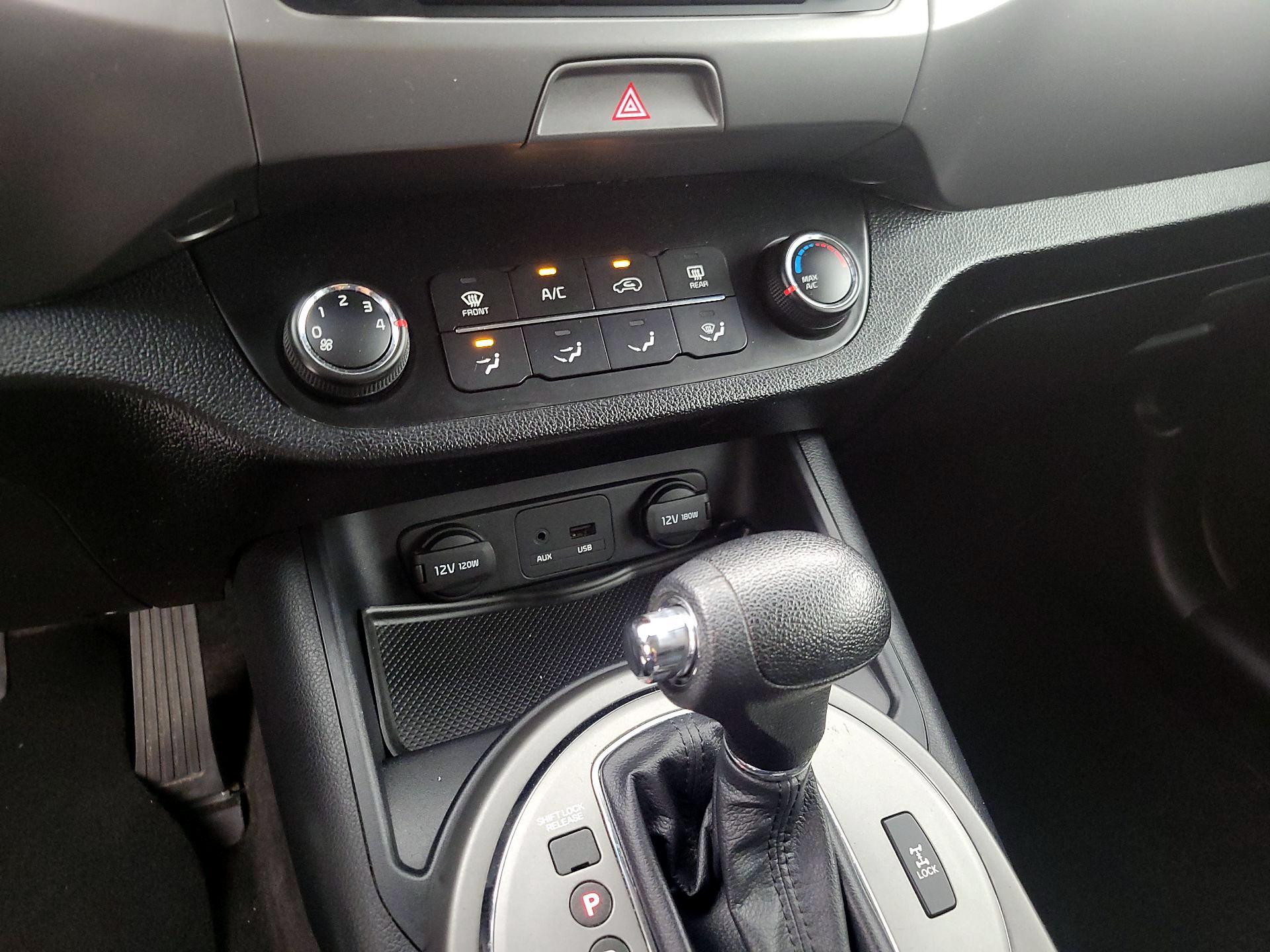 Thumbnail: 2014 Kia Sportage - 15