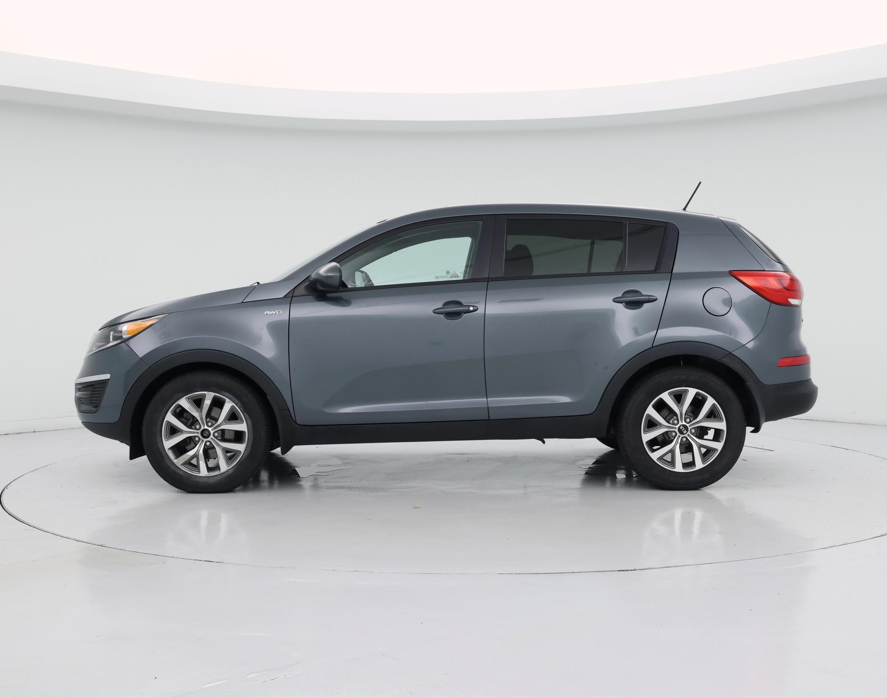 Thumbnail: 2014 Kia Sportage - 3