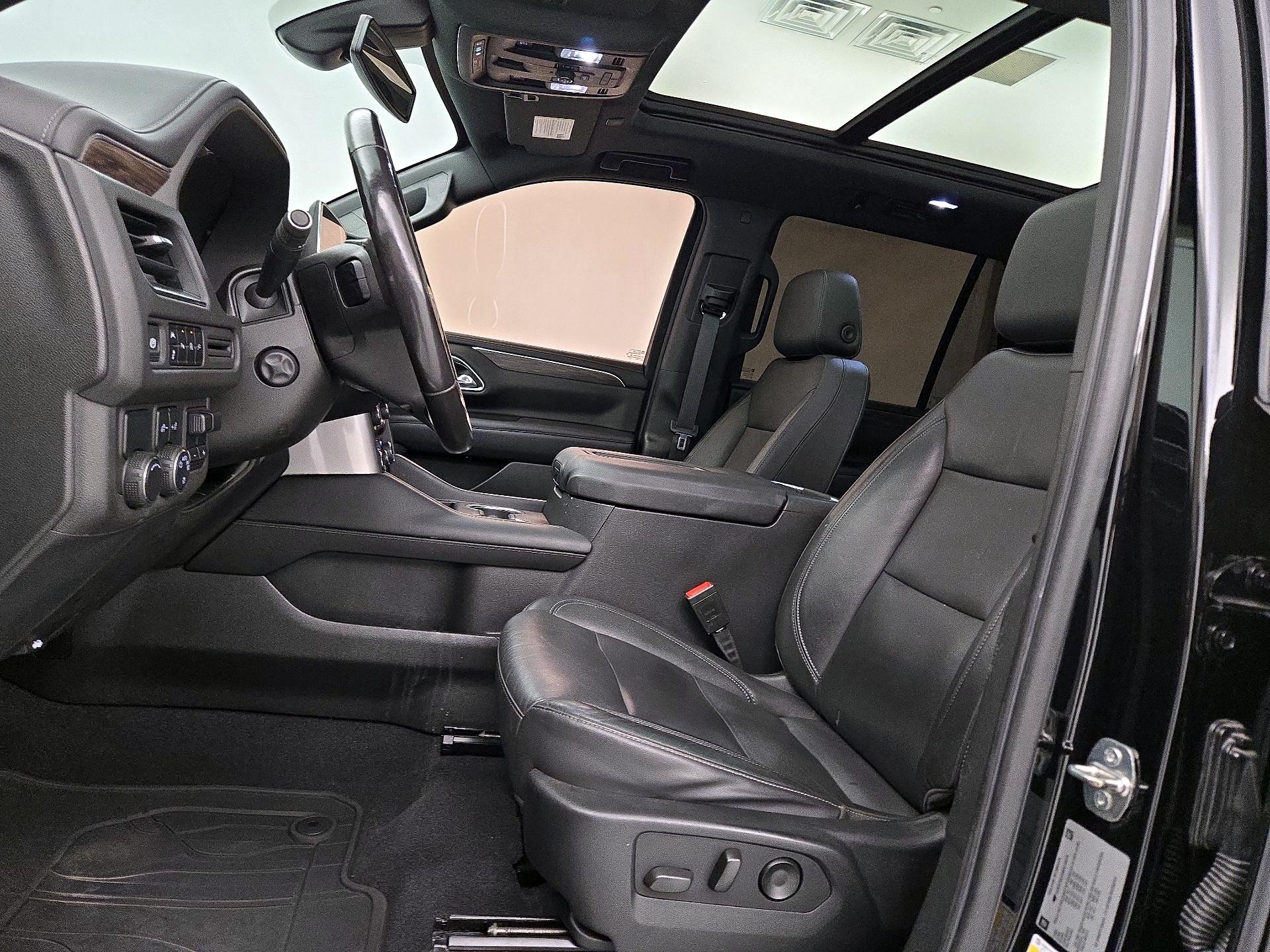 Thumbnail: 2021 Chevrolet Tahoe - 11