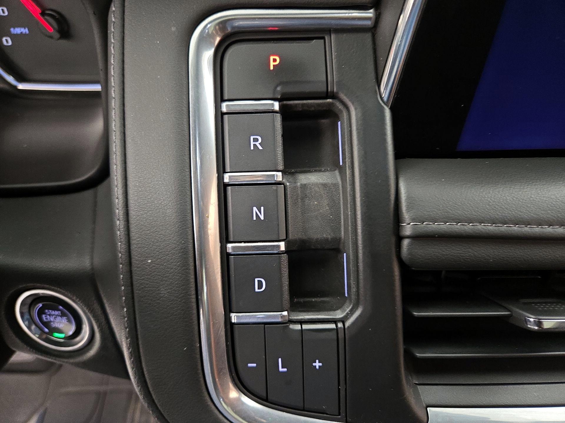 Thumbnail: 2021 Chevrolet Tahoe - 17