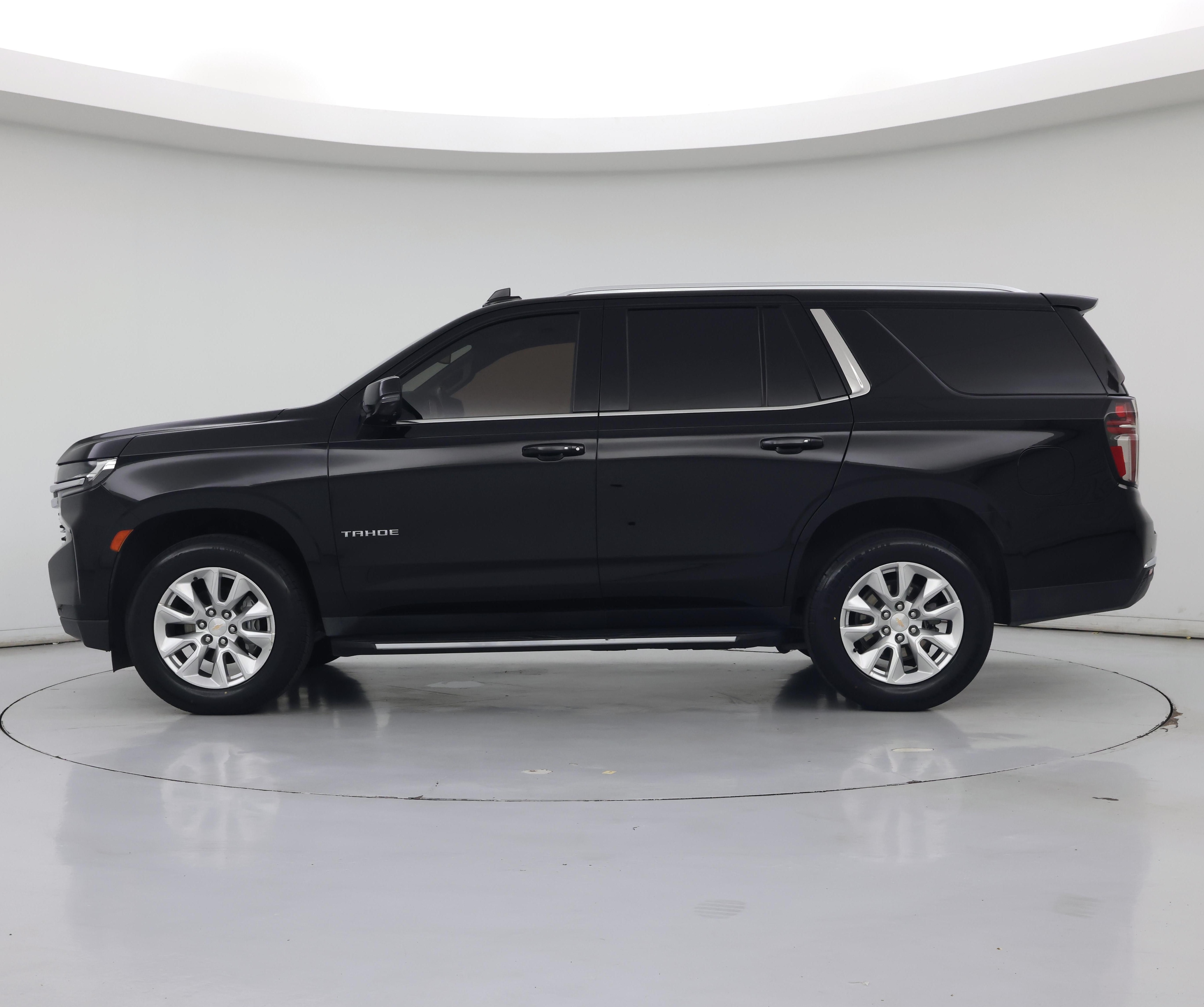 Thumbnail: 2021 Chevrolet Tahoe - 3