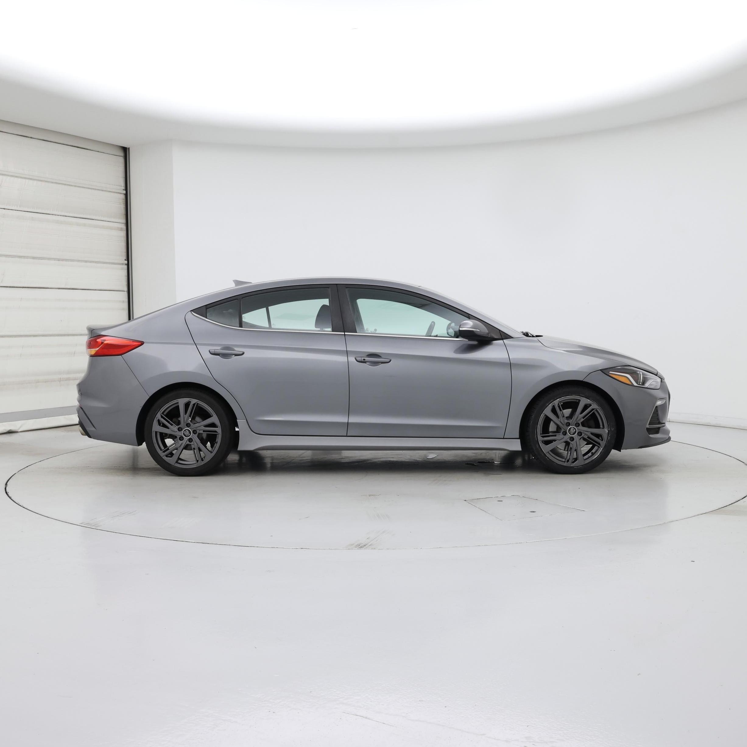 Thumbnail: 2017 Hyundai Elantra - 7