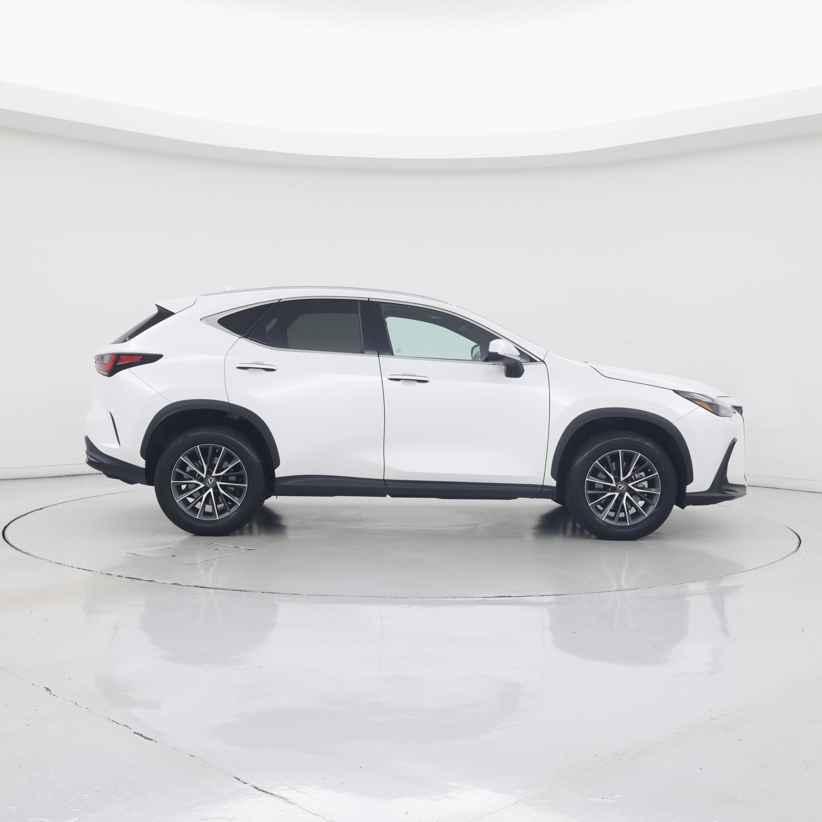 Thumbnail: 2023 Lexus NX - 7