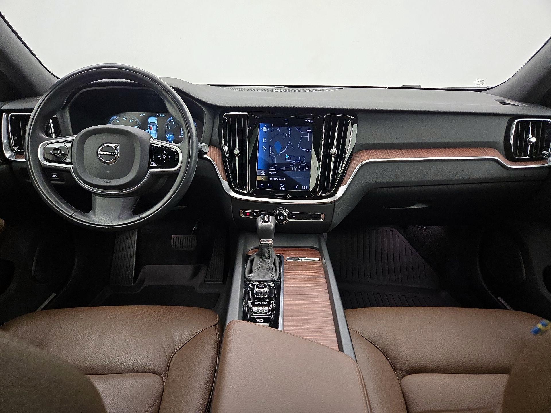 Thumbnail: 2021 Volvo S60 - 9