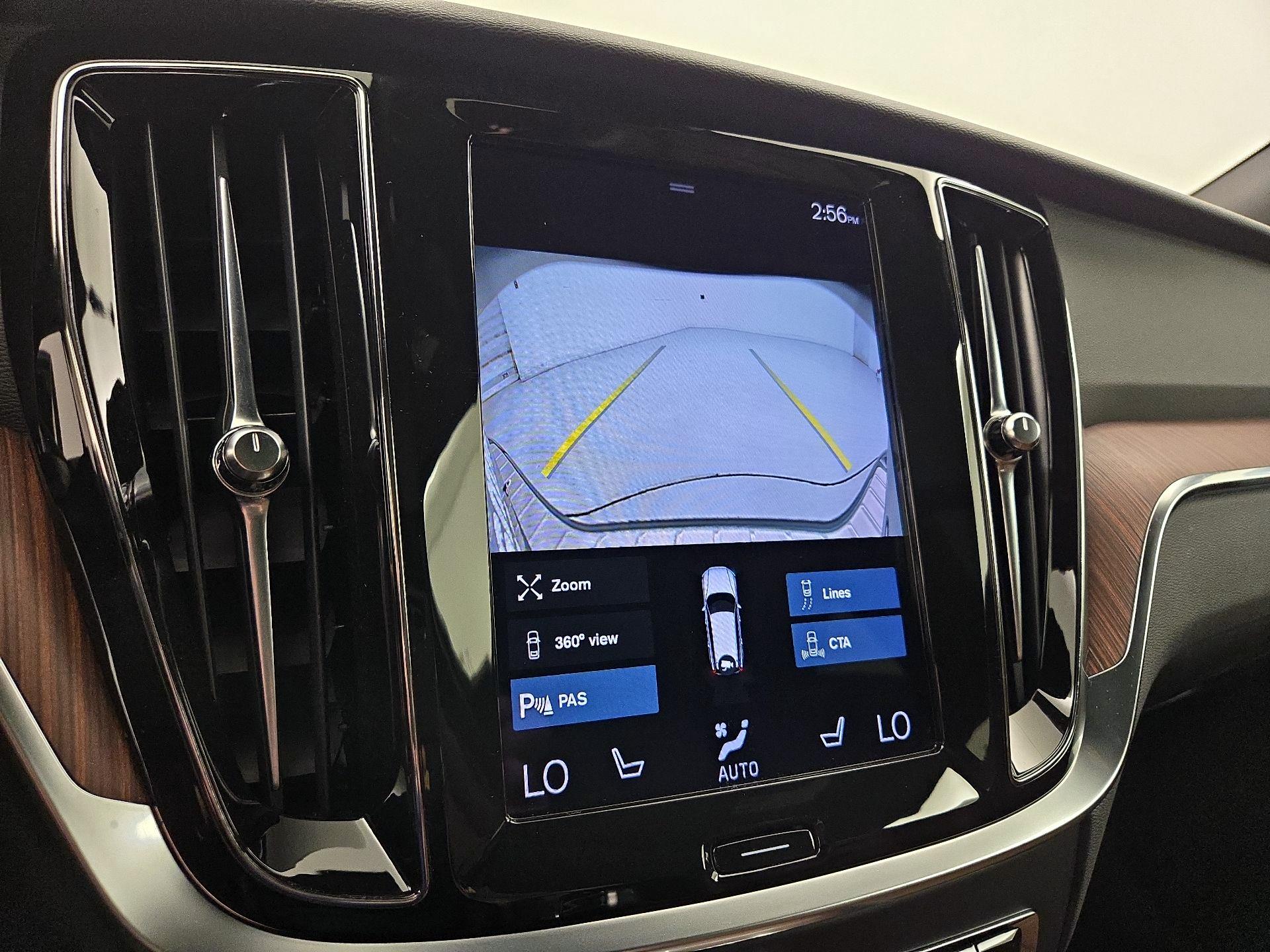Thumbnail: 2021 Volvo S60 - 15