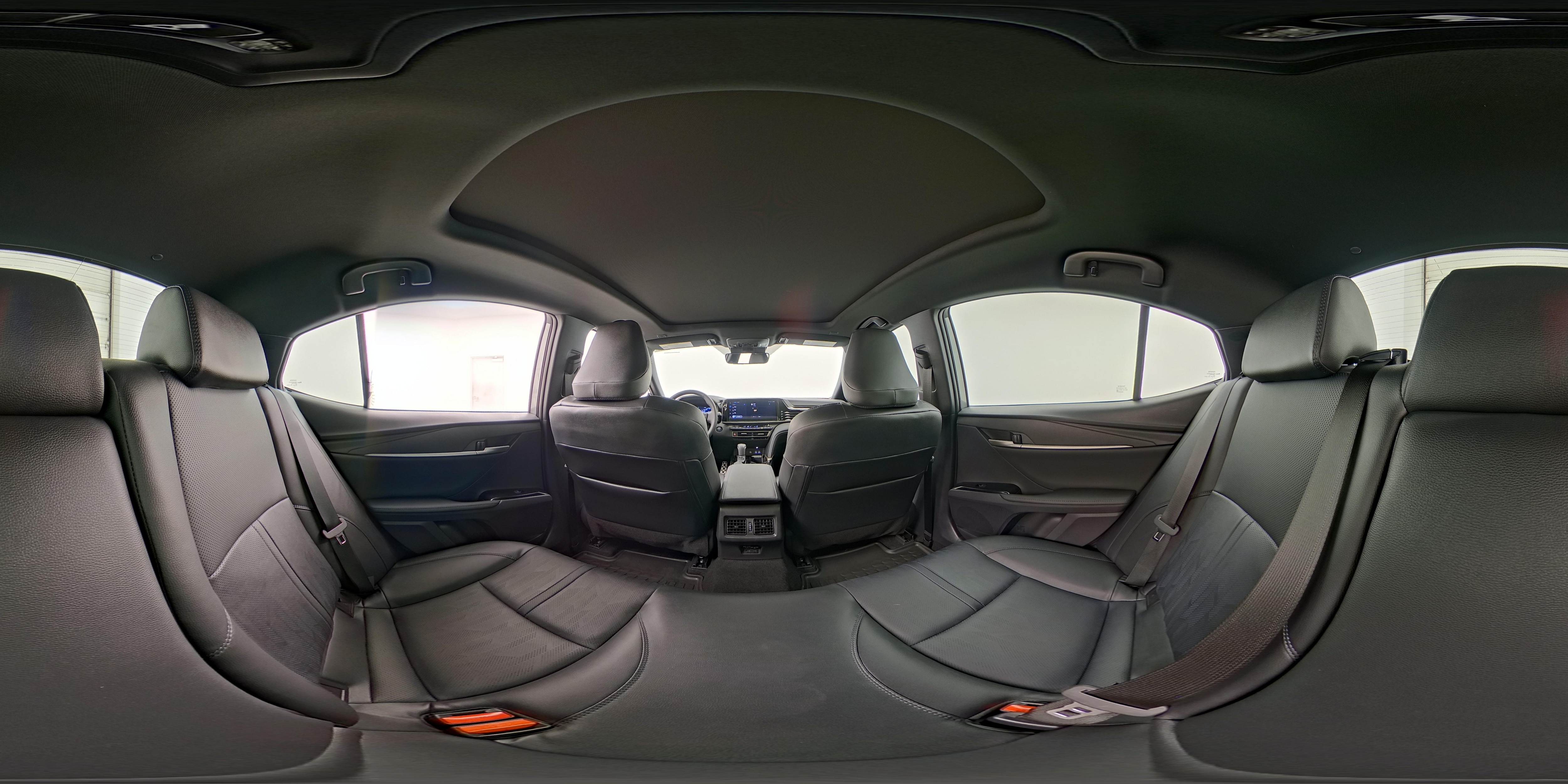 2026 Toyota Camry XSE - Photo 27