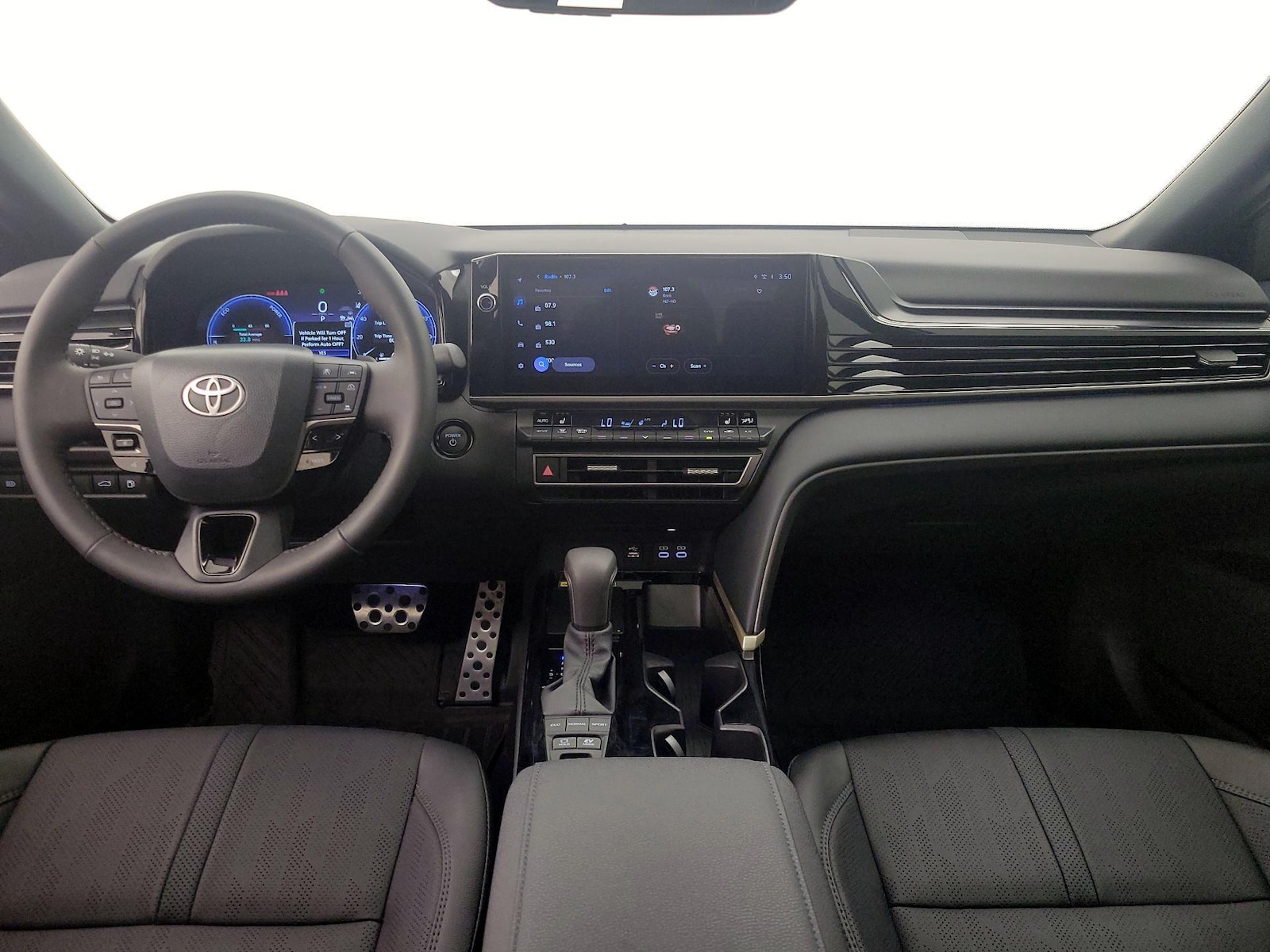 2026 Toyota Camry XSE - Photo 10