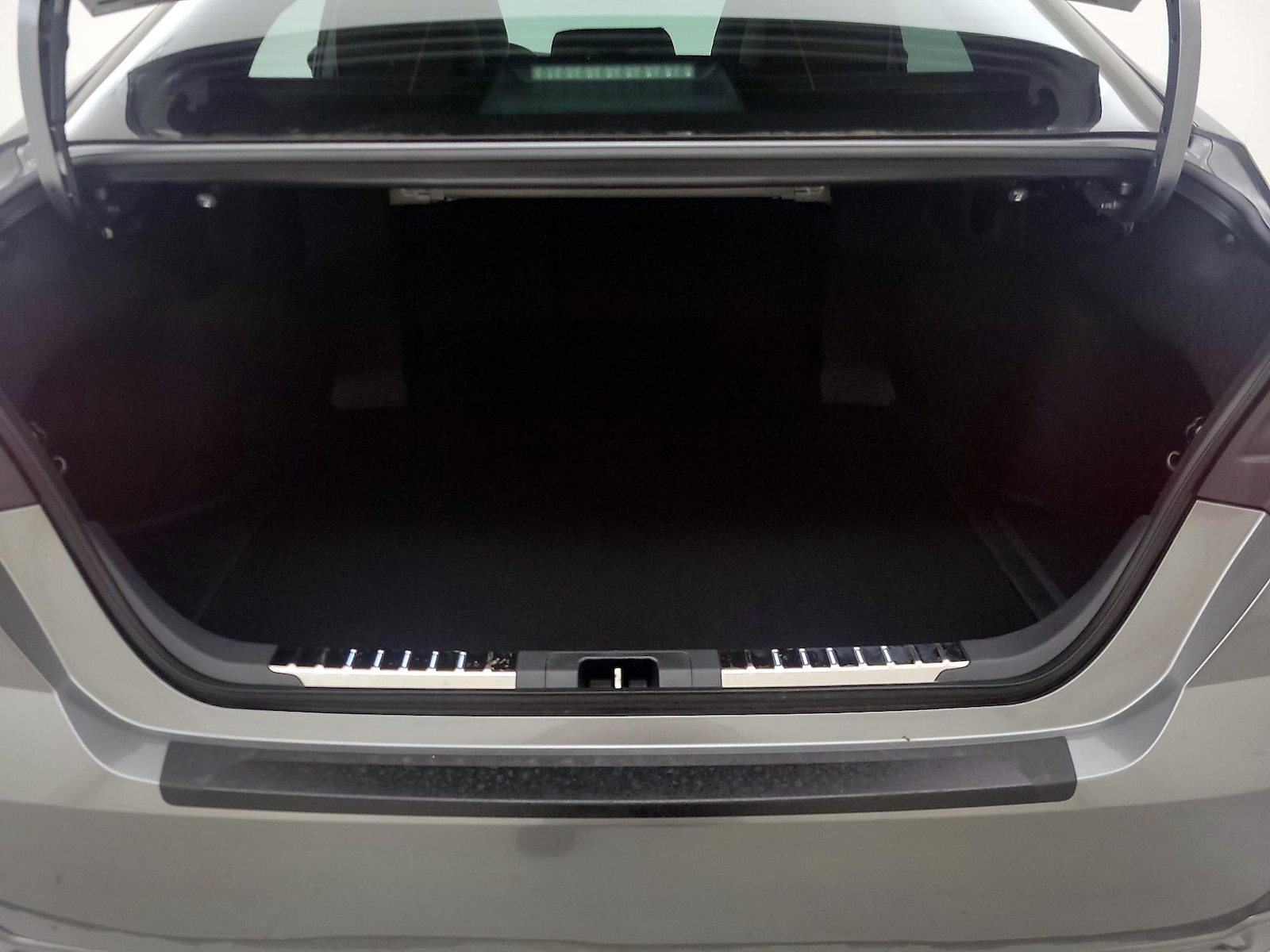 2026 Toyota Camry XSE - Photo 22