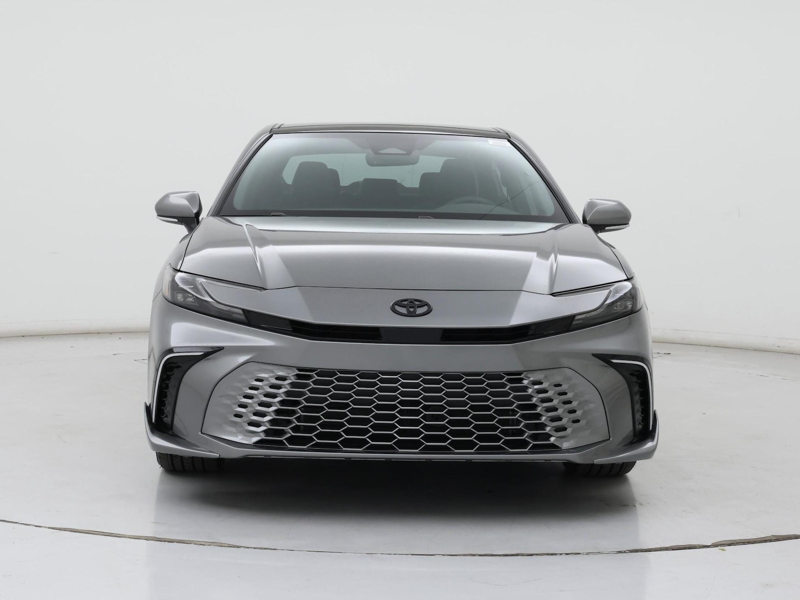 2026 Toyota Camry XSE - Photo 6