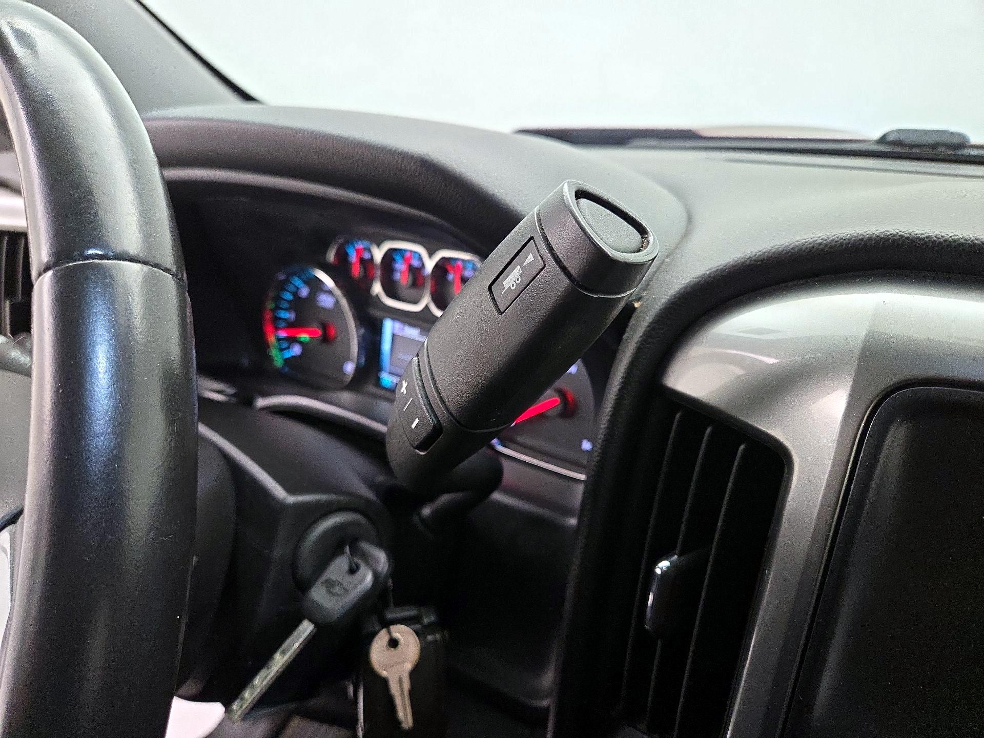 Thumbnail: 2017 Chevrolet Silverado 1500 - 17