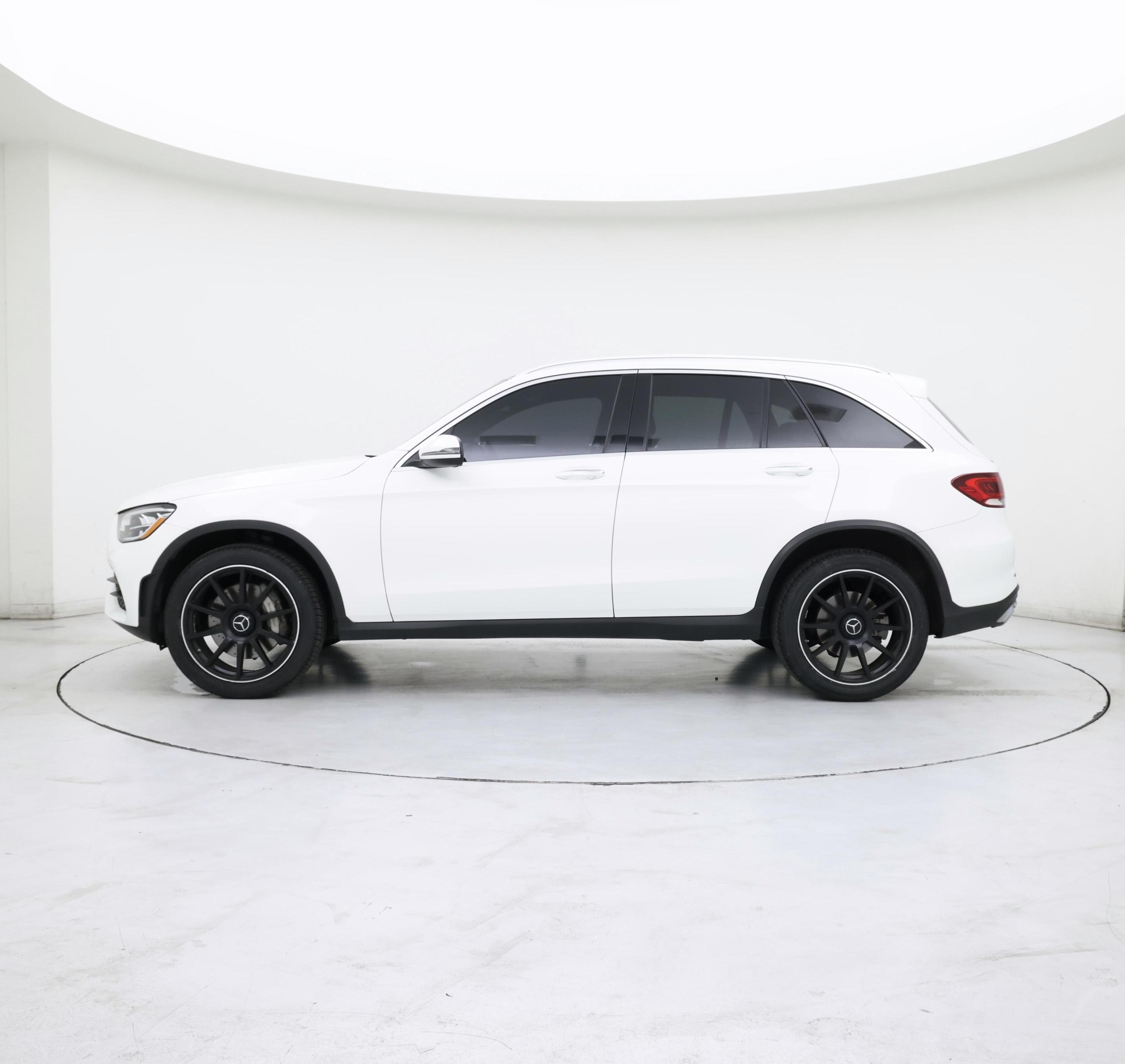 Thumbnail: 2020 Mercedes-Benz GLC - 3