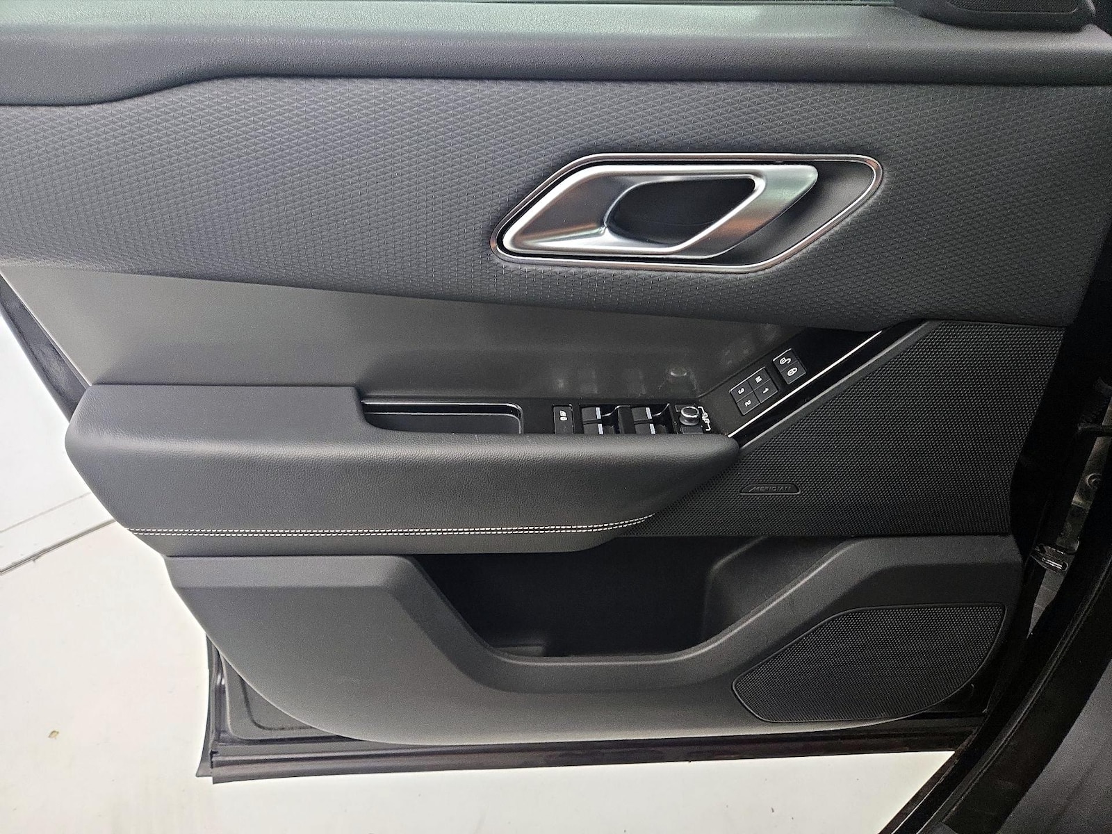 2019 Land Rover Range Rover Velar S - Photo 13
