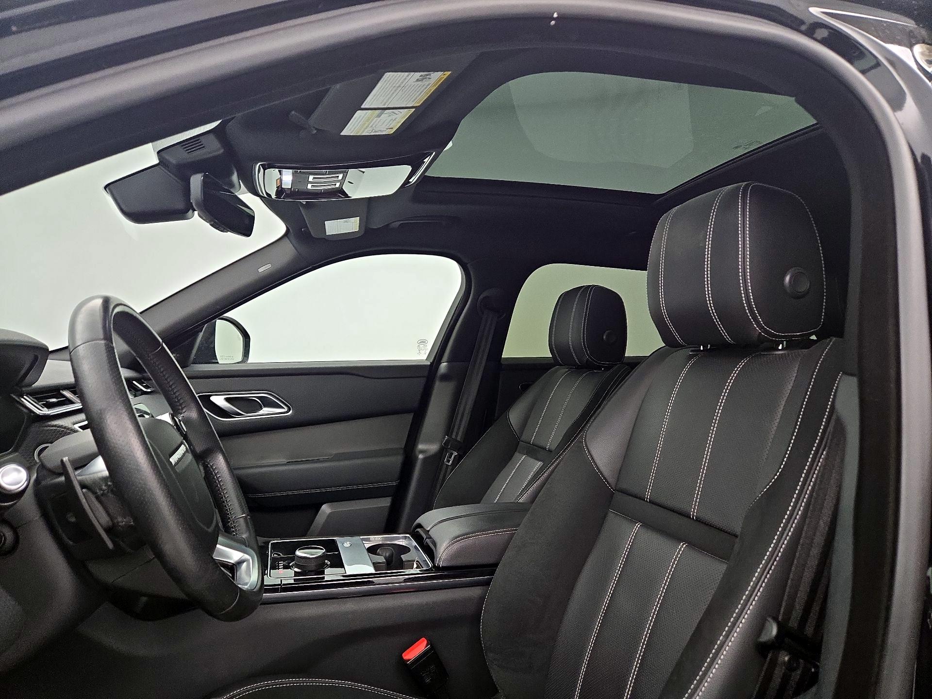 Thumbnail: 2019 Land Rover Range Rover Velar - 20