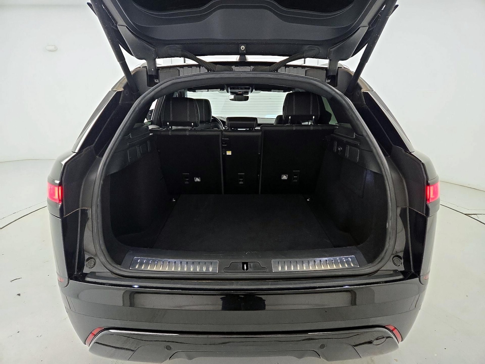 2019 Land Rover Range Rover Velar S - Photo 23