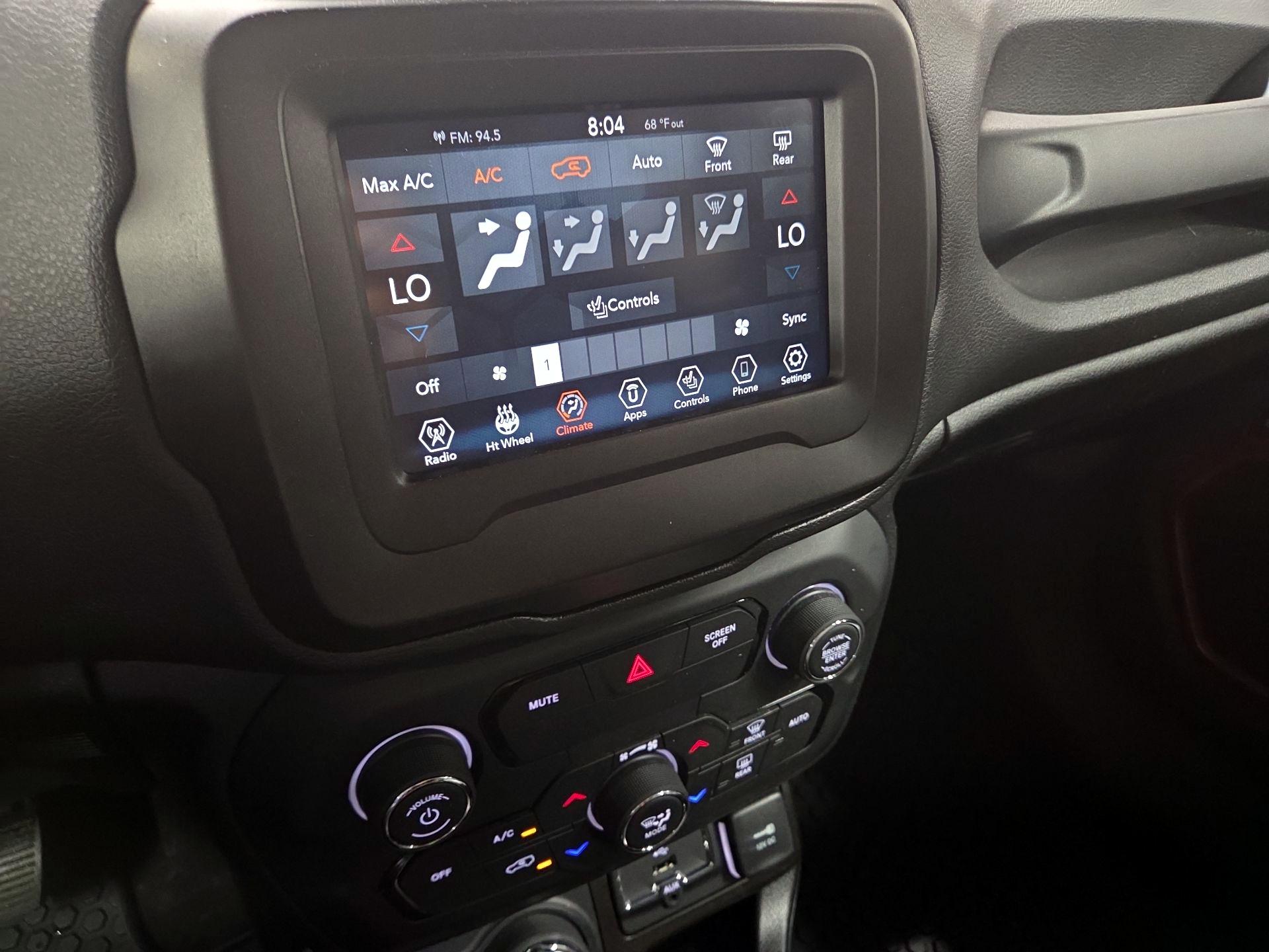 Thumbnail: 2020 Jeep Renegade - 16