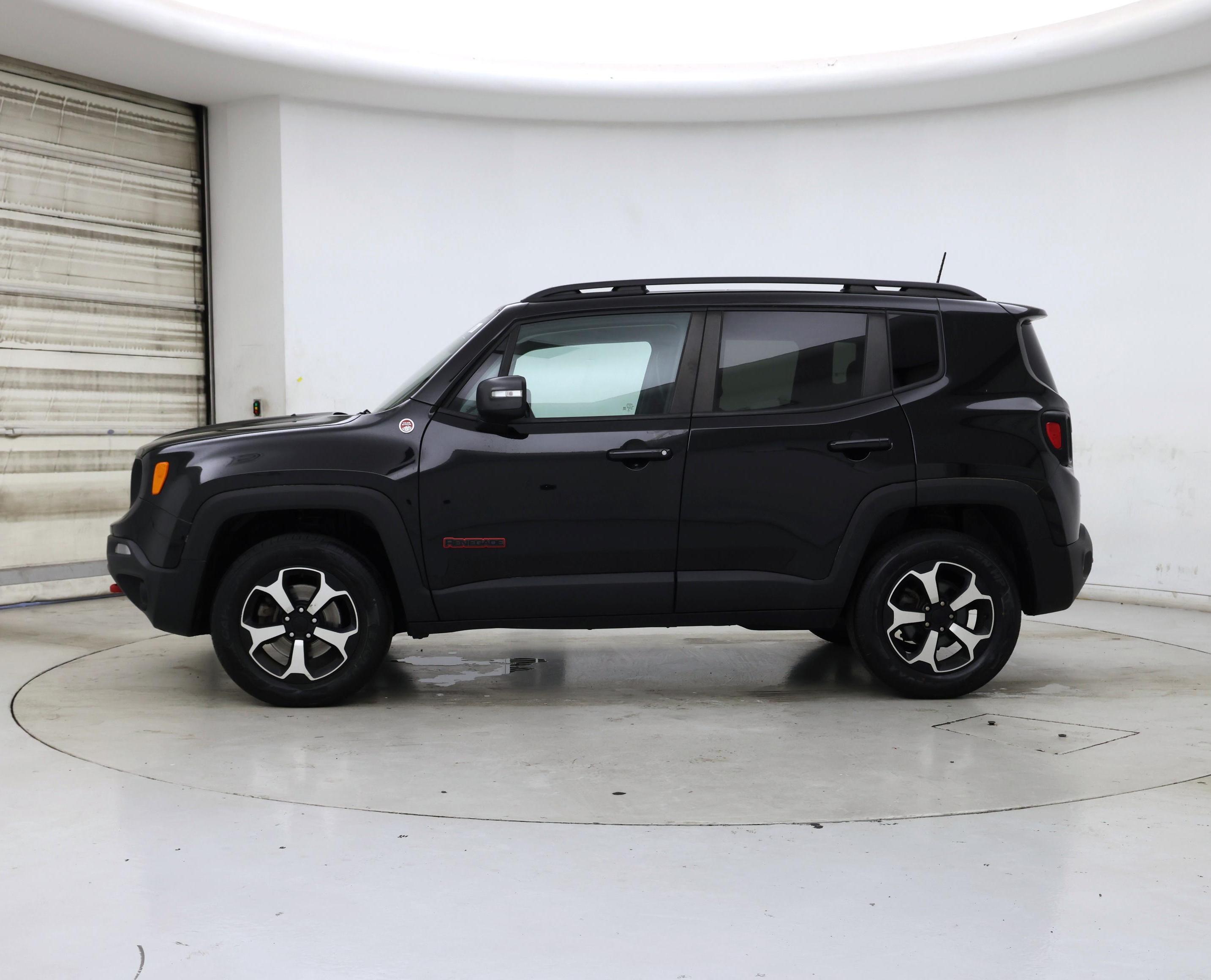 Thumbnail: 2020 Jeep Renegade - 3