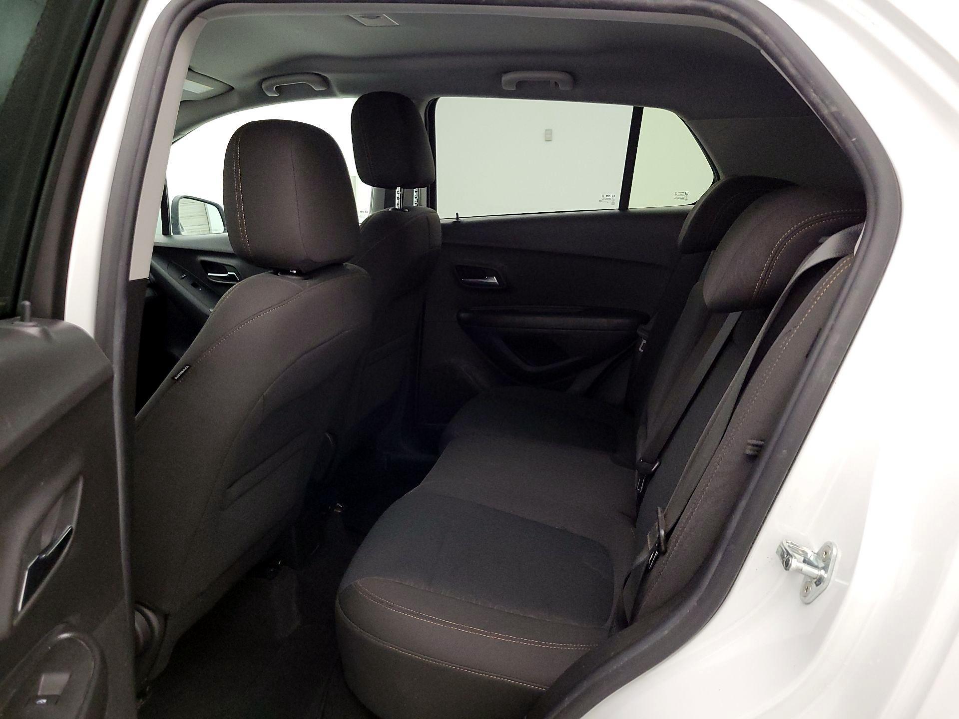 Thumbnail: 2022 Chevrolet Trax - 19