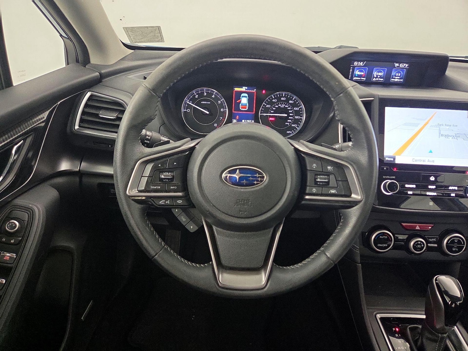 2017 Subaru Impreza Limited - Photo 11