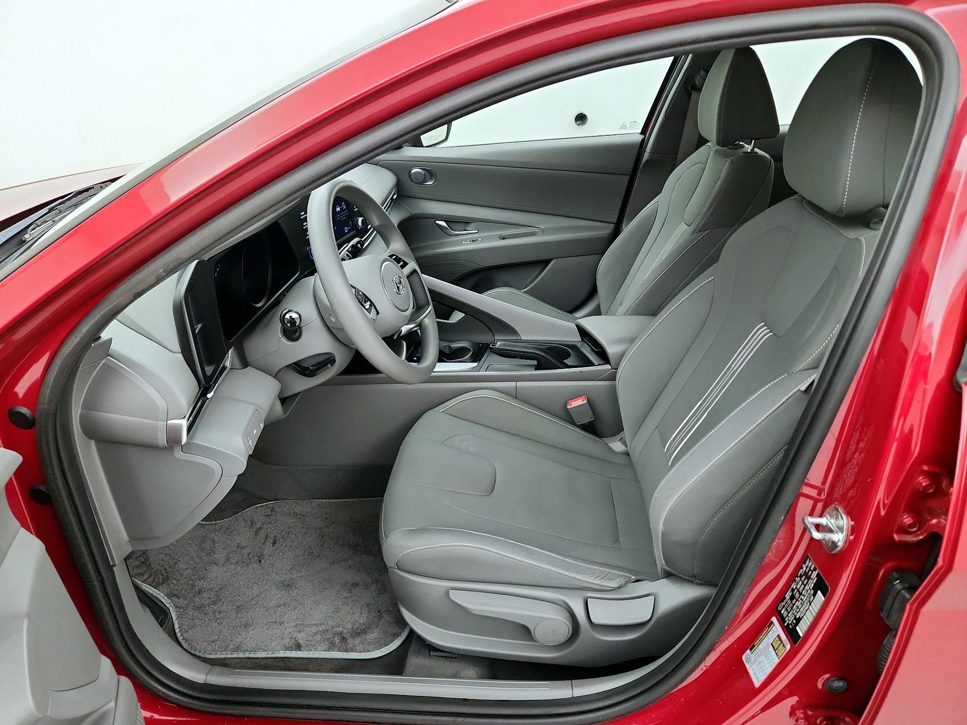 Thumbnail: 2023 Hyundai Elantra - 11