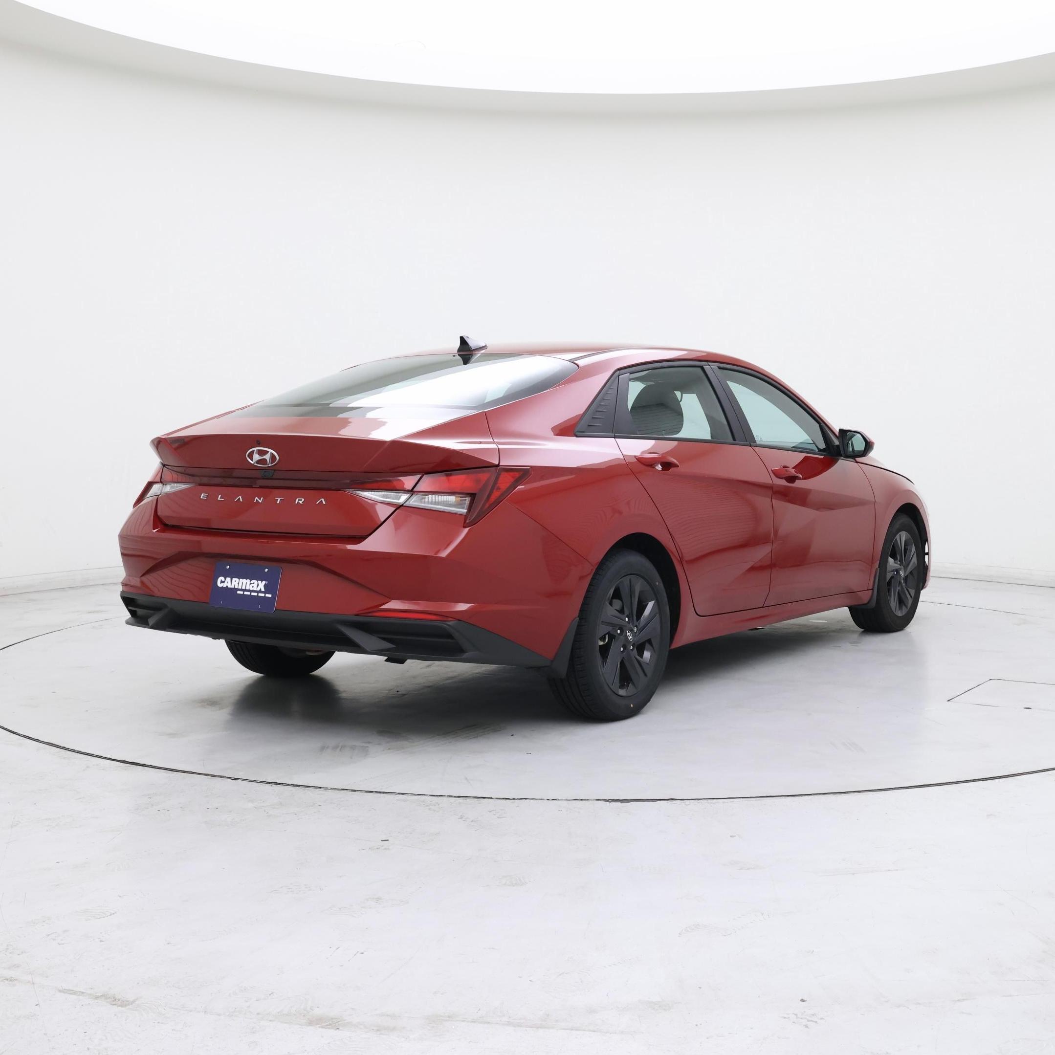 Thumbnail: 2023 Hyundai Elantra - 8