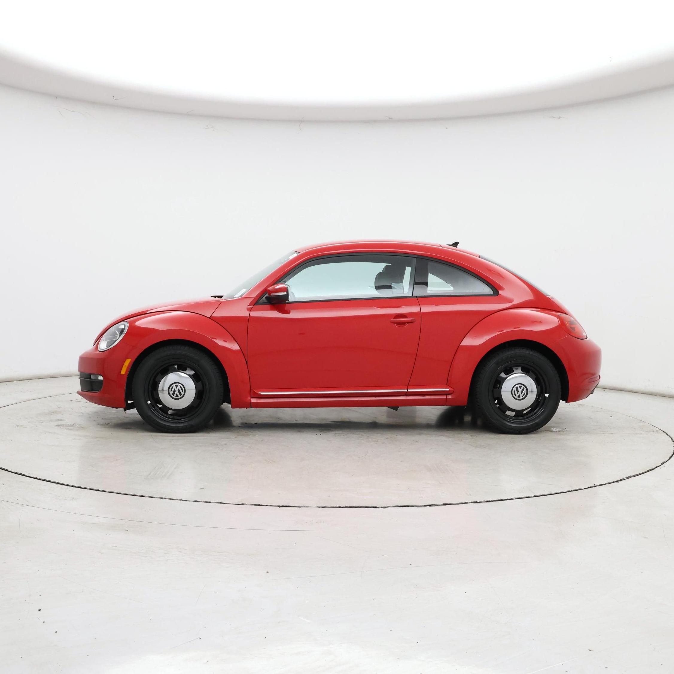Thumbnail: 2014 Volkswagen Beetle - 3