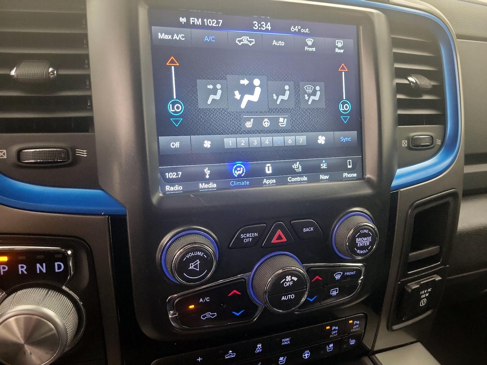 2018 RAM Ram 1500 Pickup Sport - Photo 18